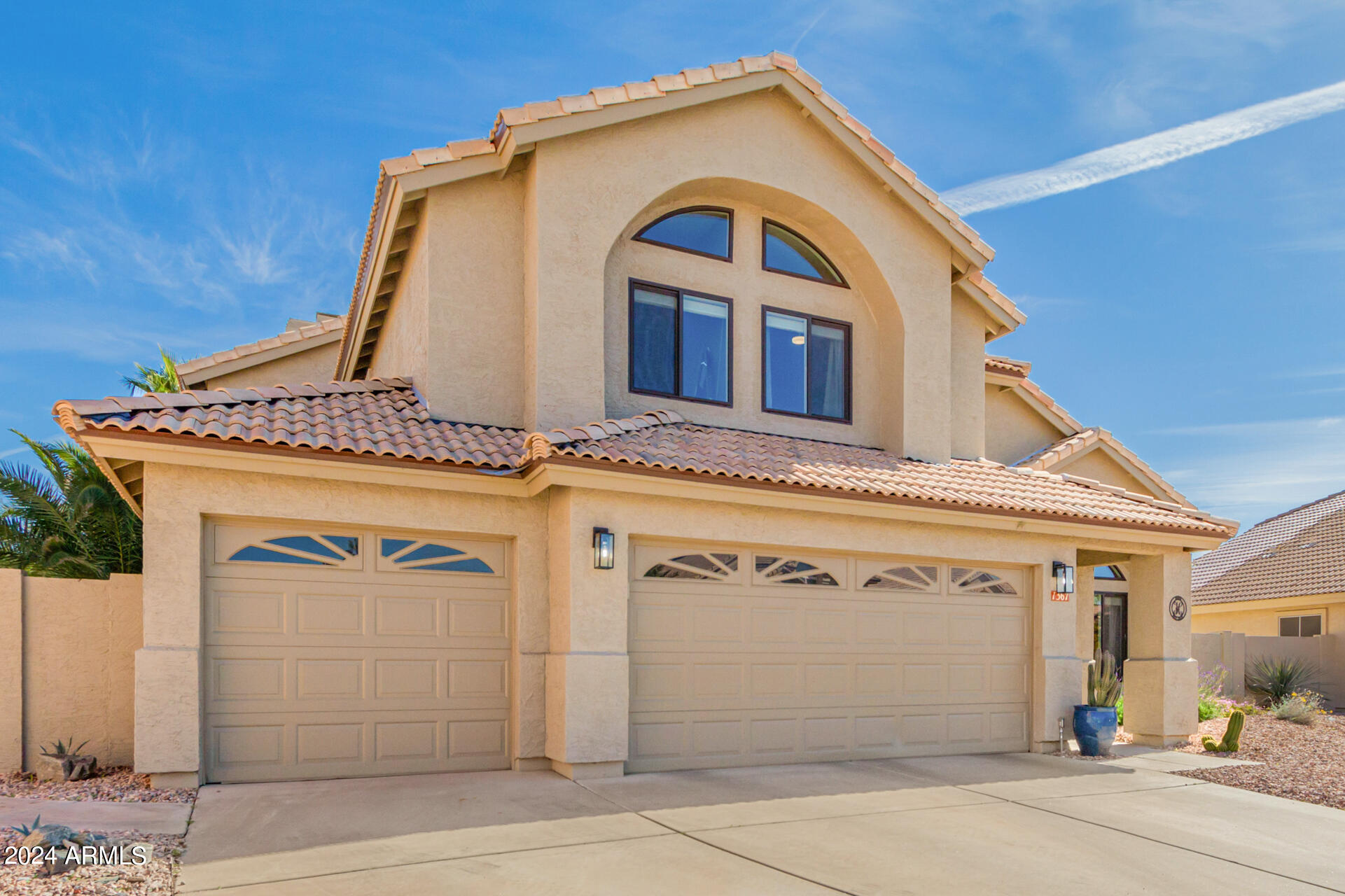 1367 E AMBERWOOD Drive