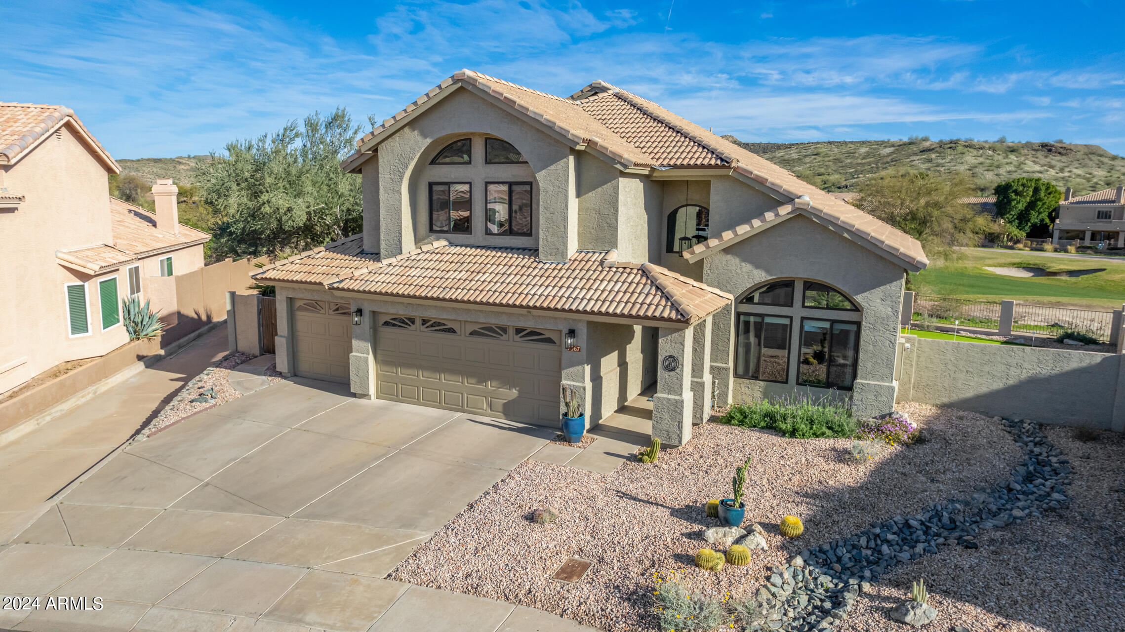 1367 E AMBERWOOD Drive