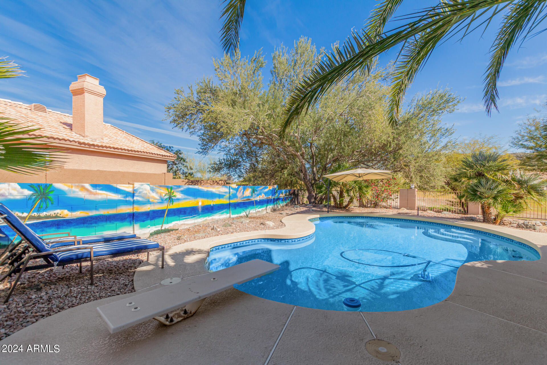 1367 E AMBERWOOD Drive