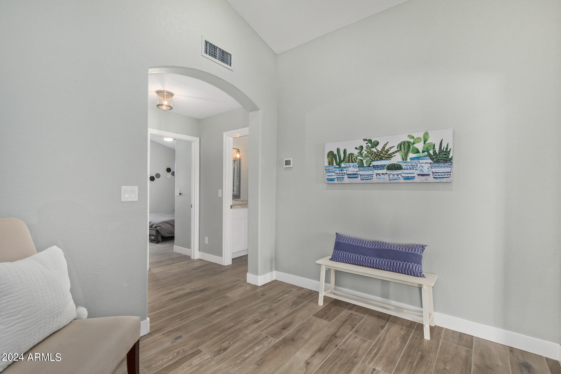 1367 E AMBERWOOD Drive