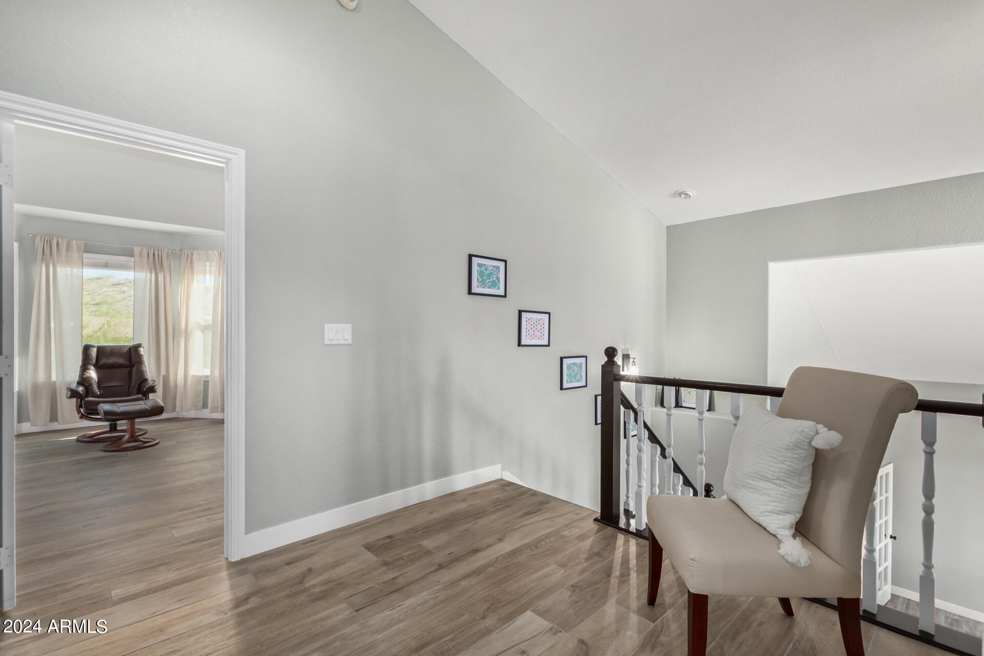1367 E AMBERWOOD Drive
