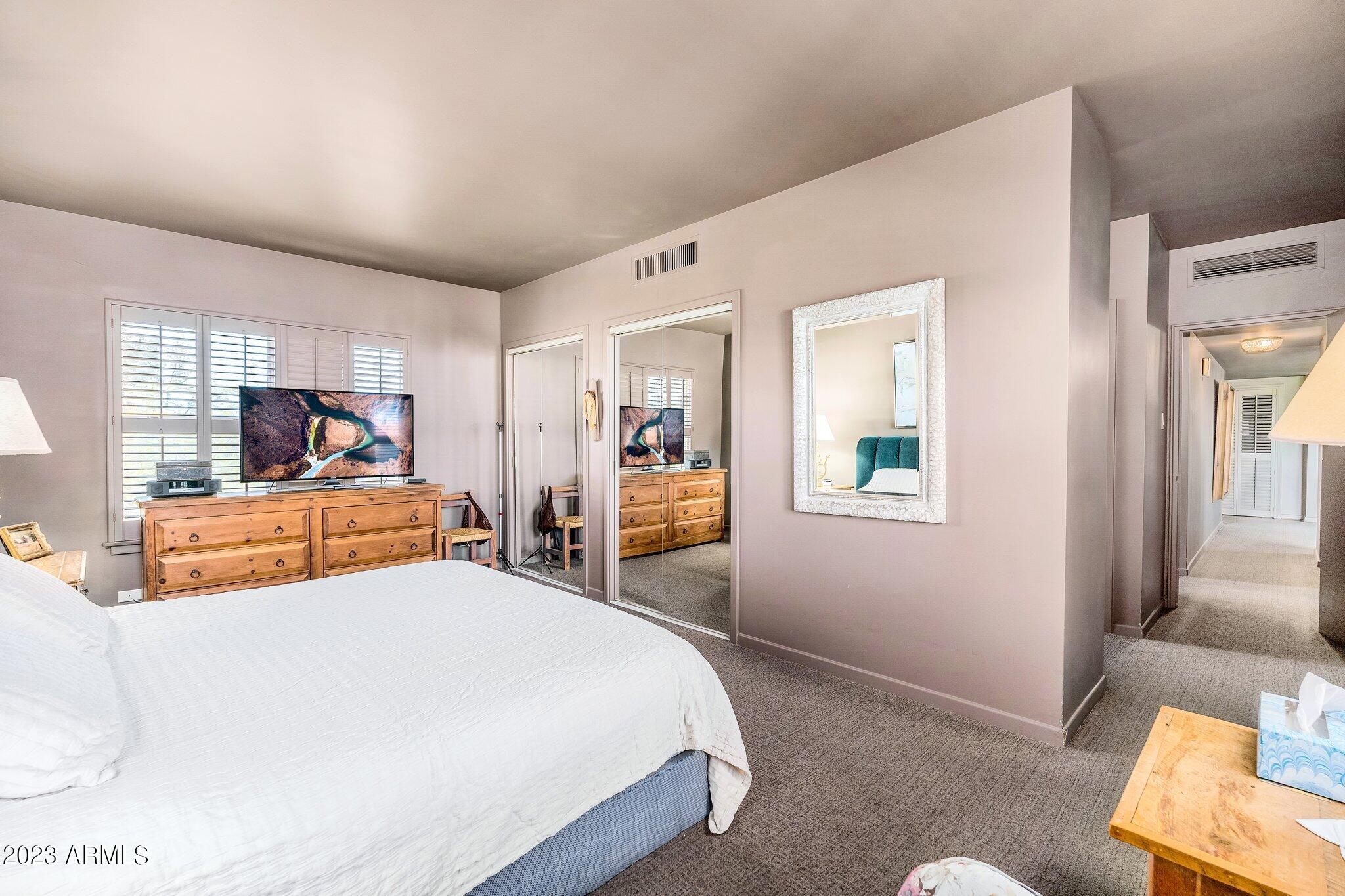 2201 N CENTRAL Avenue # F Unit: 3-F