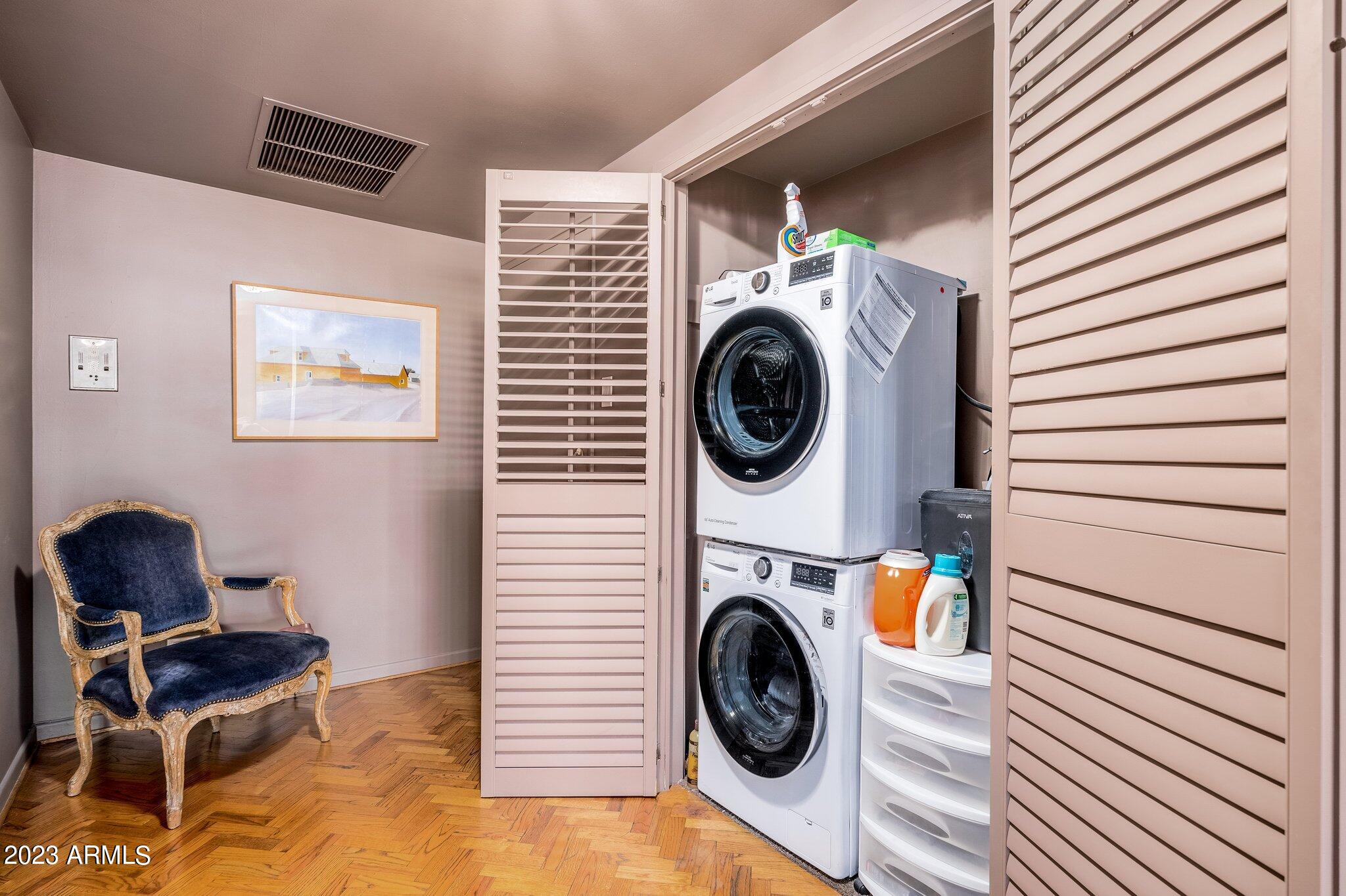 2201 N CENTRAL Avenue # F Unit: 3-F