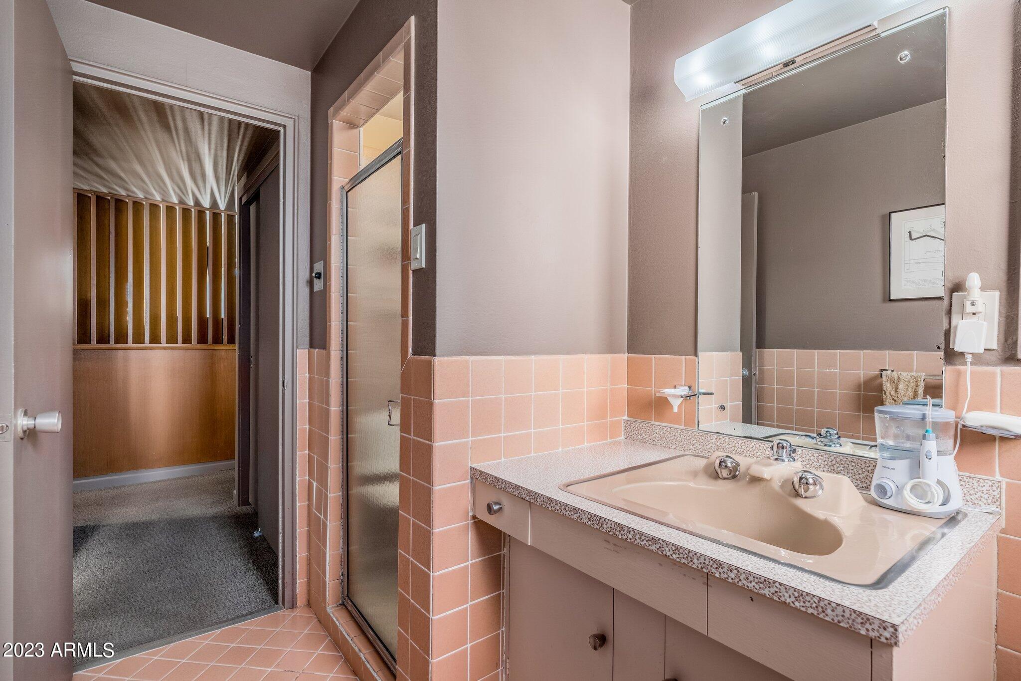 2201 N CENTRAL Avenue # F Unit: 3-F