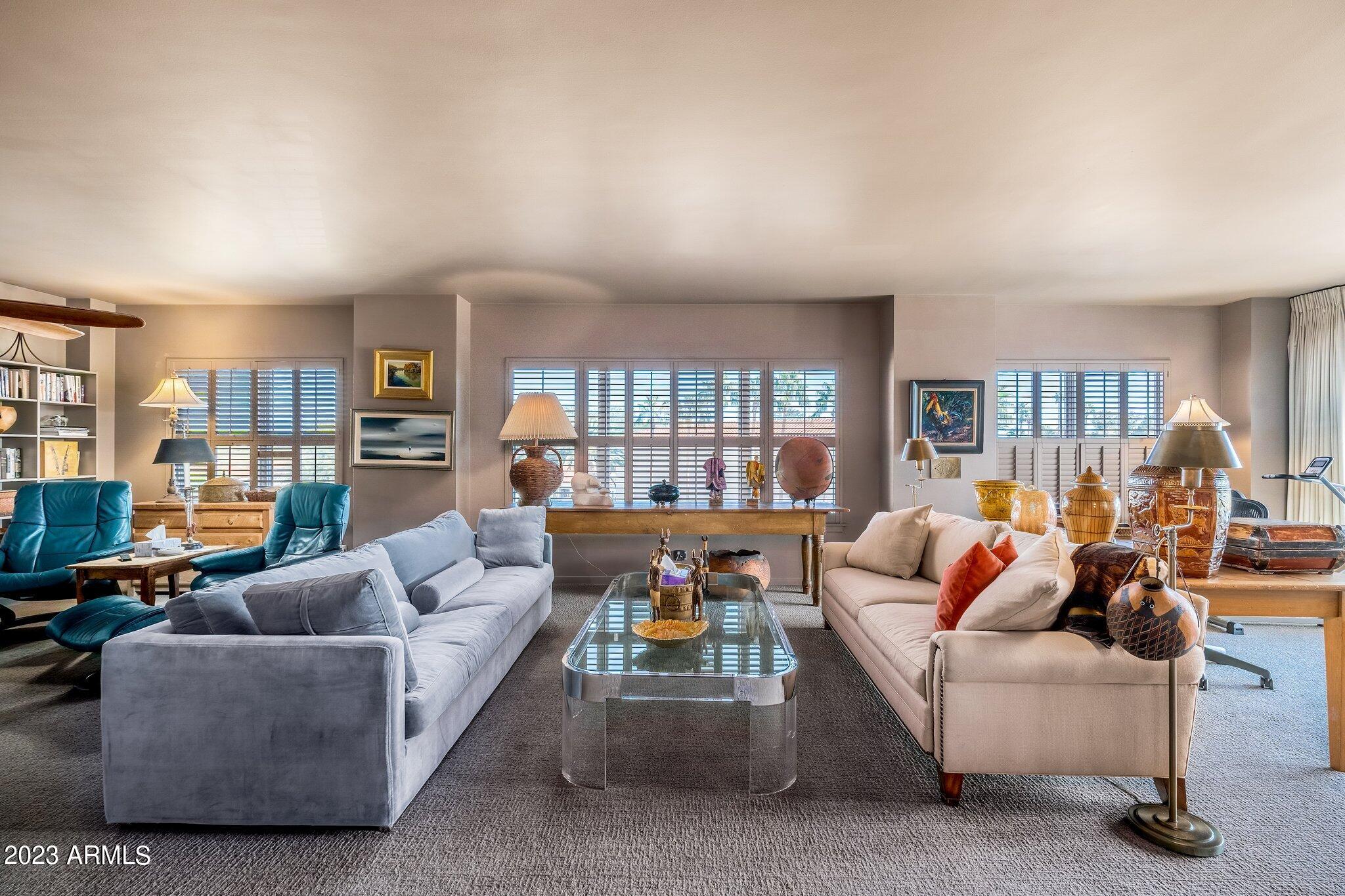 2201 N CENTRAL Avenue # F Unit: 3-F