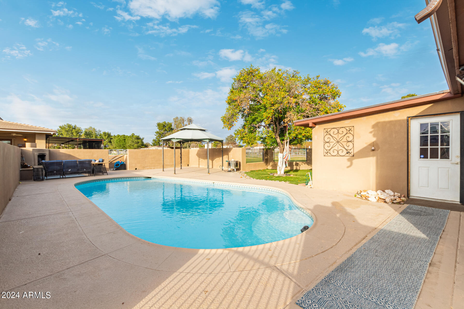 4210 W ACOMA Drive