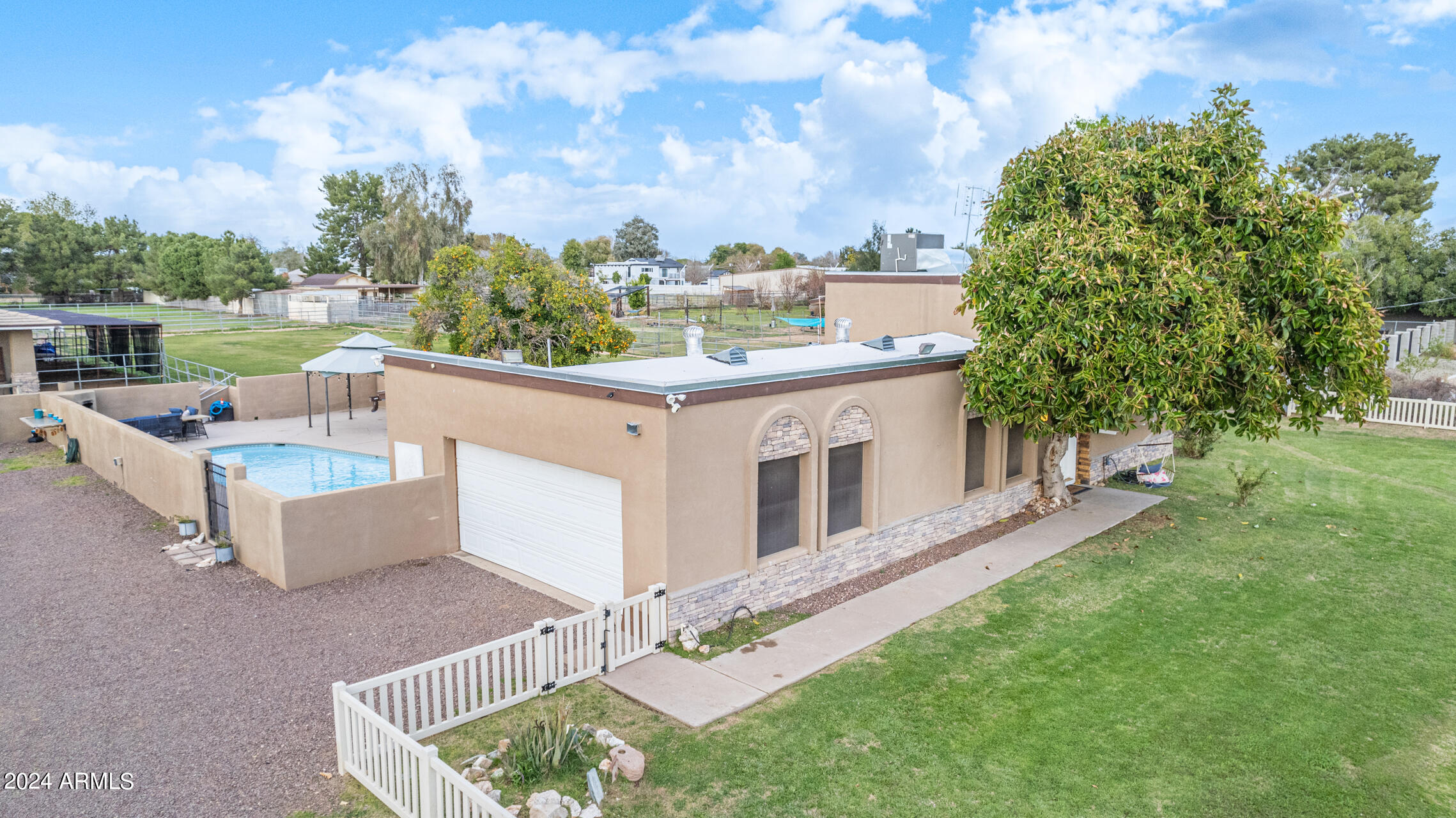 4210 W ACOMA Drive