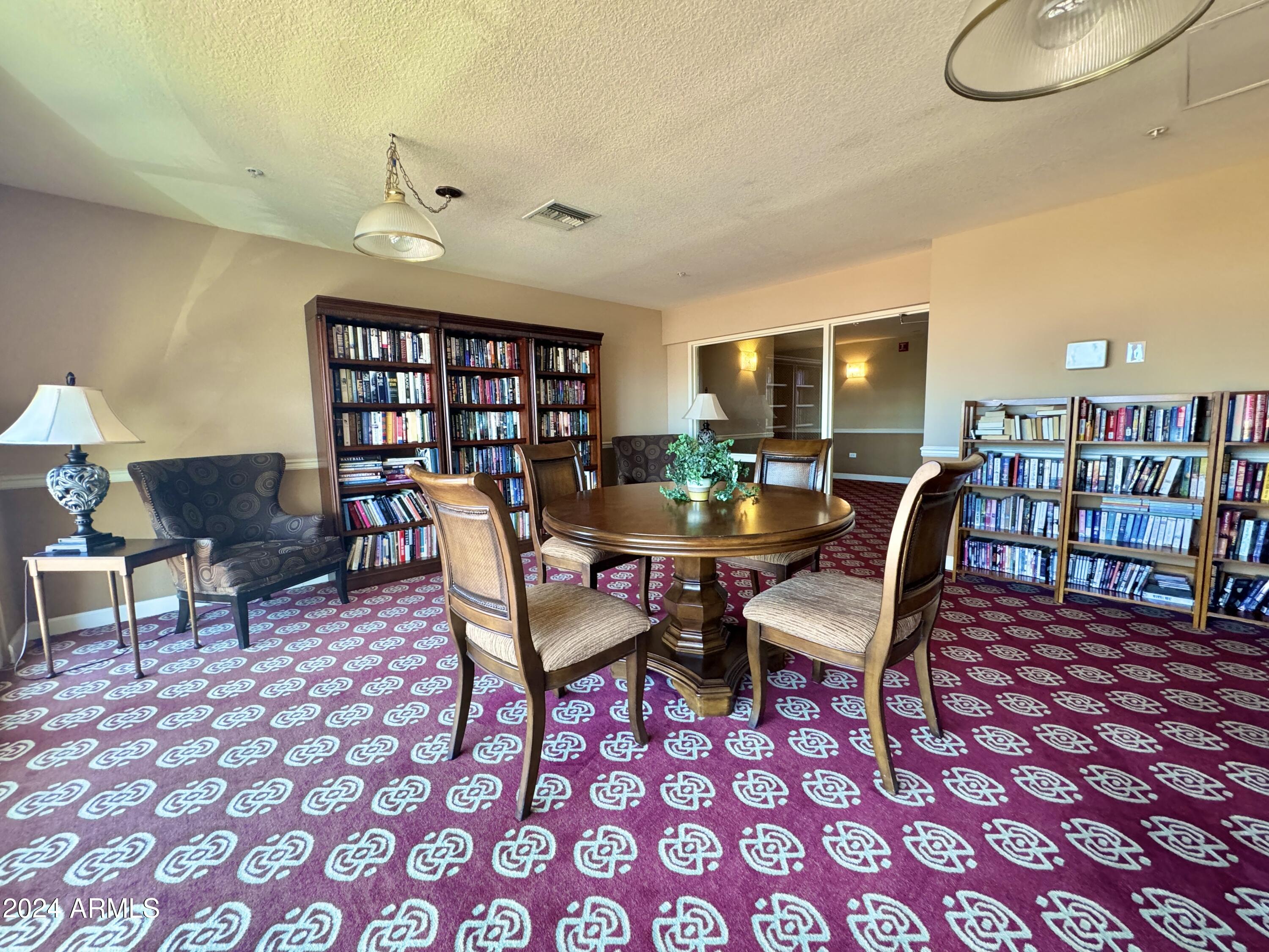 4200 N MILLER Road # 409