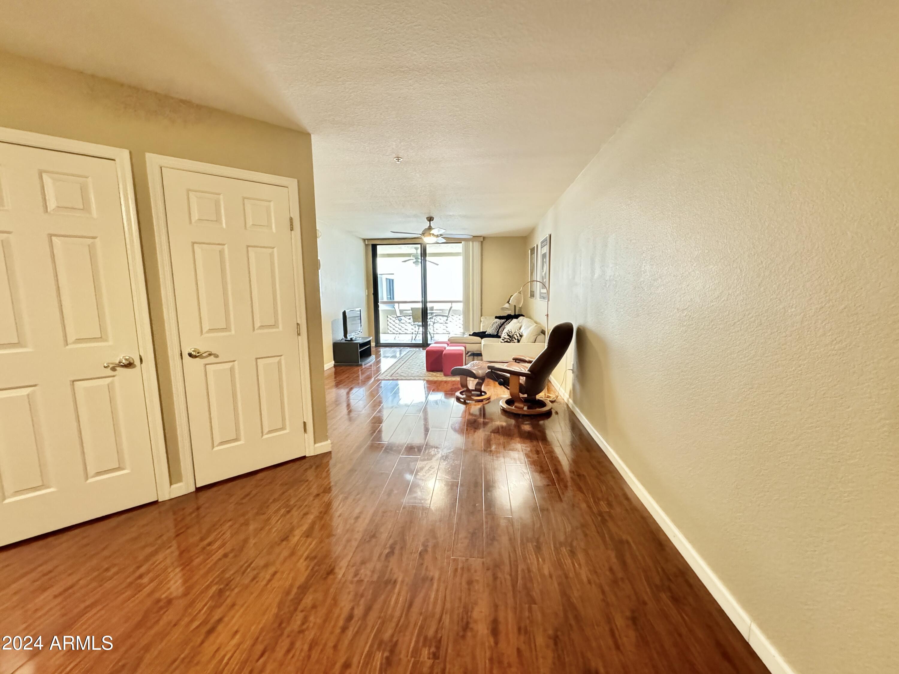 4200 N MILLER Road # 409