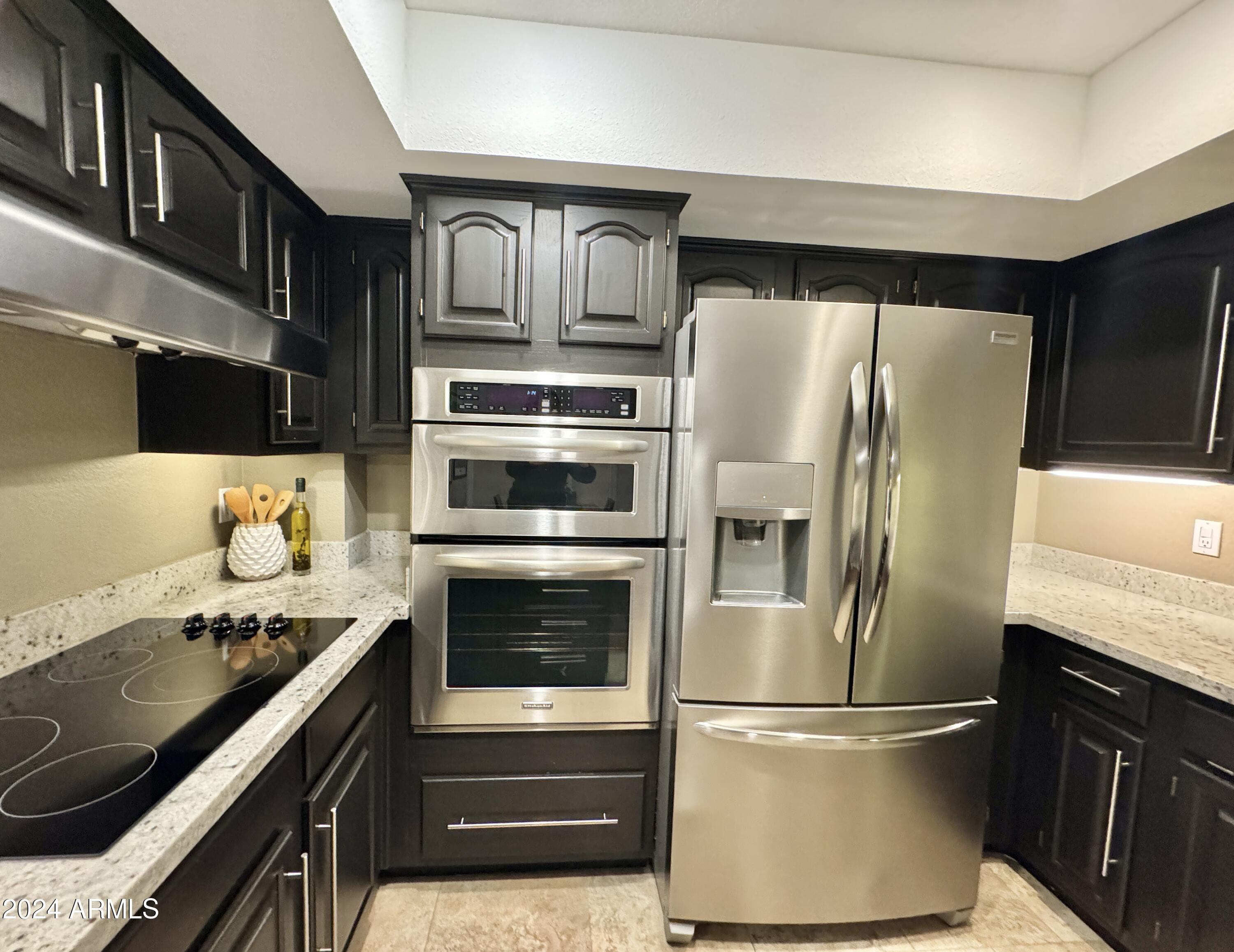 4200 N MILLER Road # 409