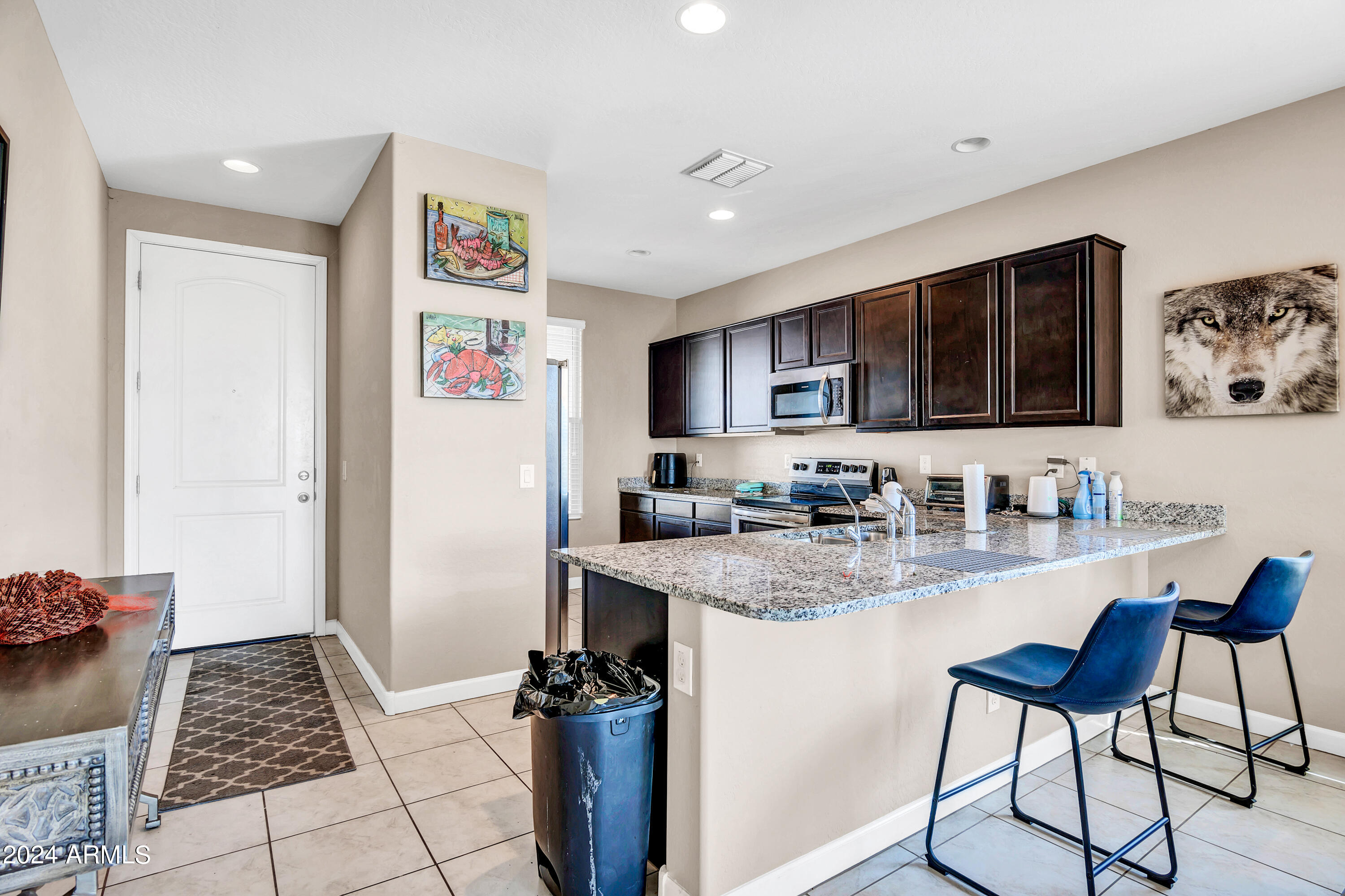 23569 W MAGNOLIA Drive