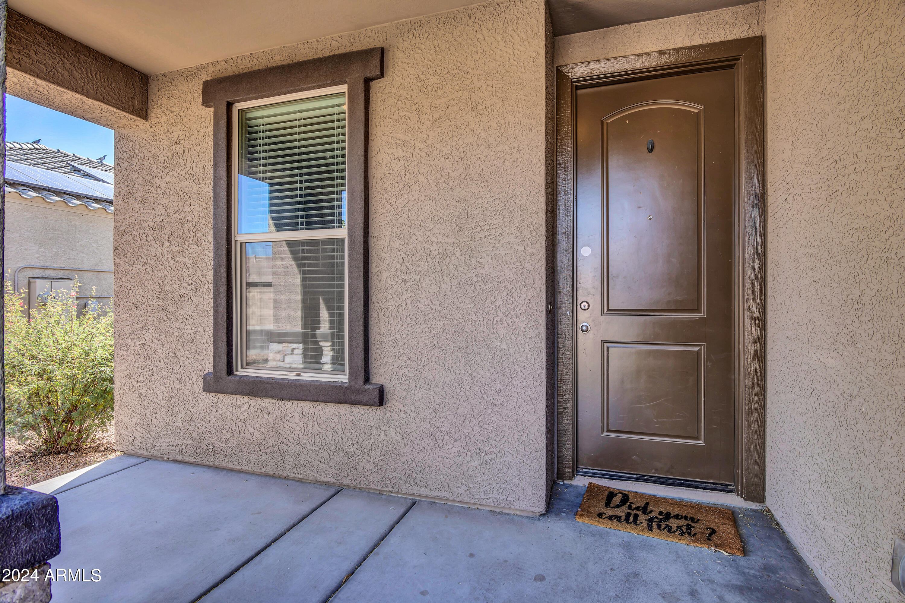23569 W MAGNOLIA Drive