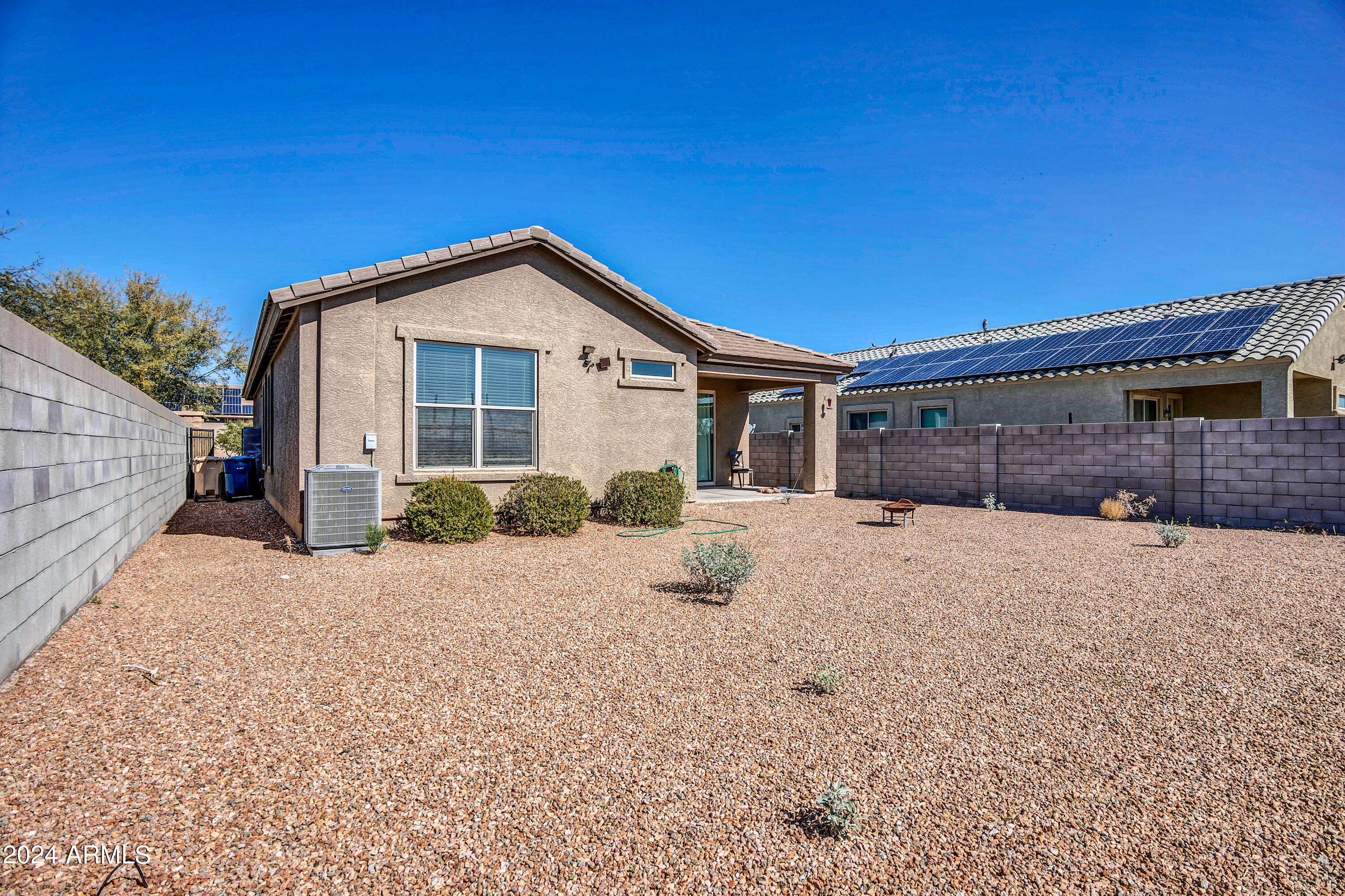 23569 W MAGNOLIA Drive