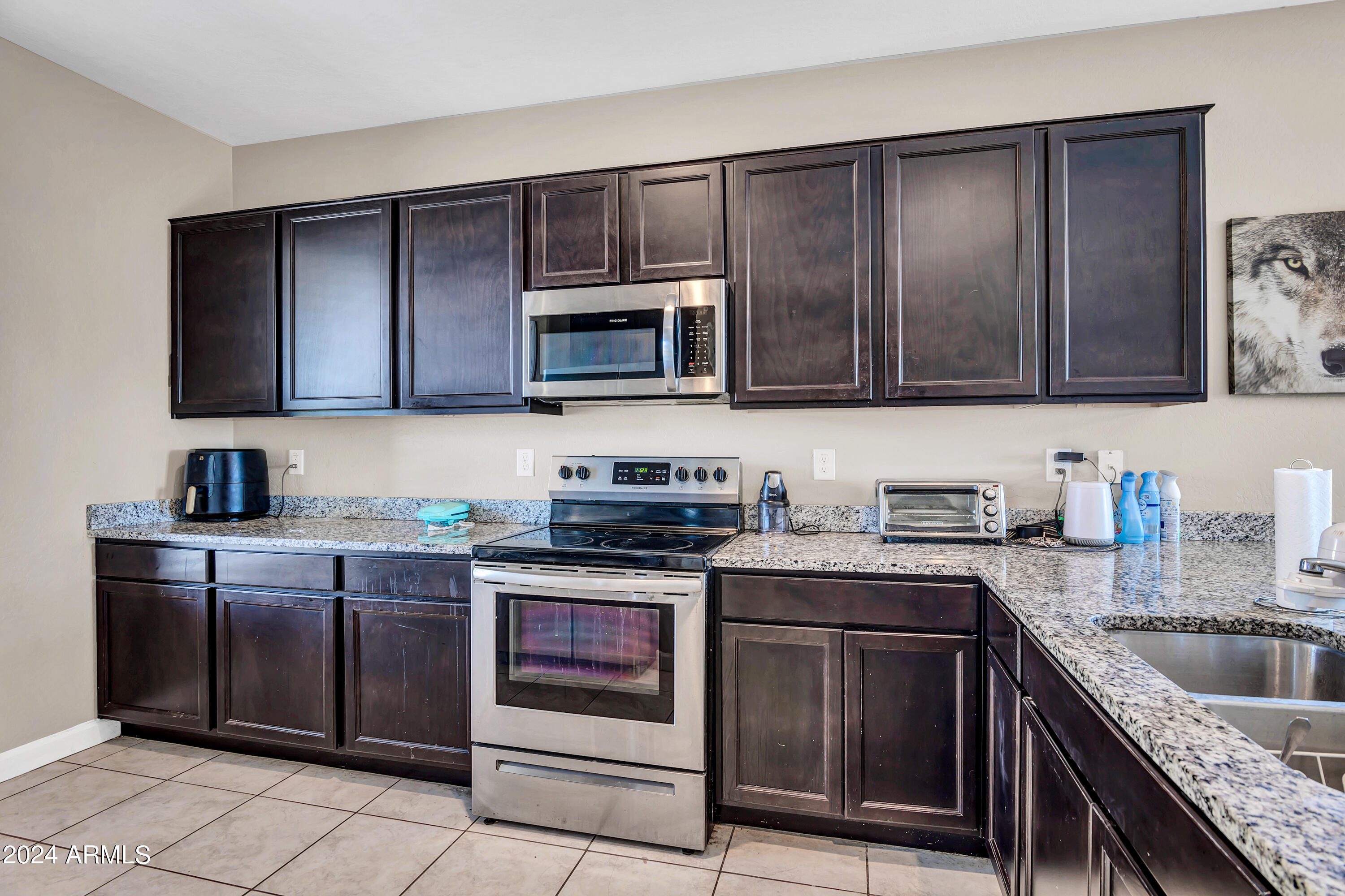 23569 W MAGNOLIA Drive