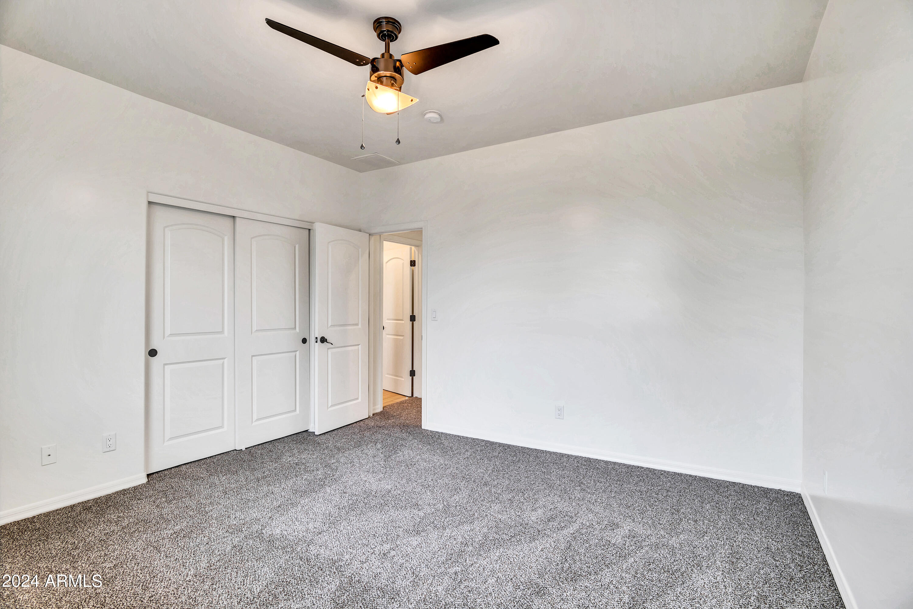2842 E VILLA RITA Drive