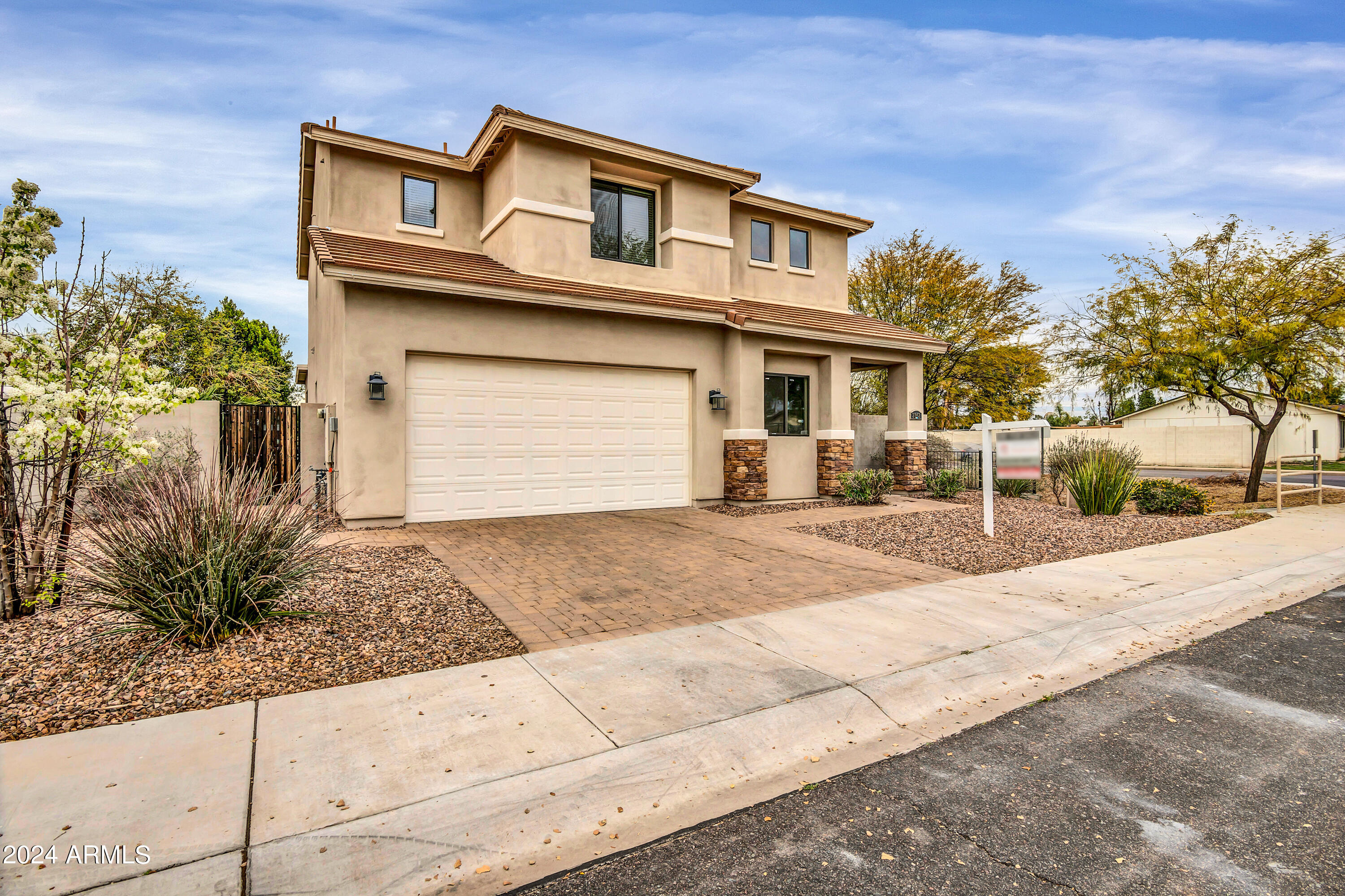 2842 E VILLA RITA Drive