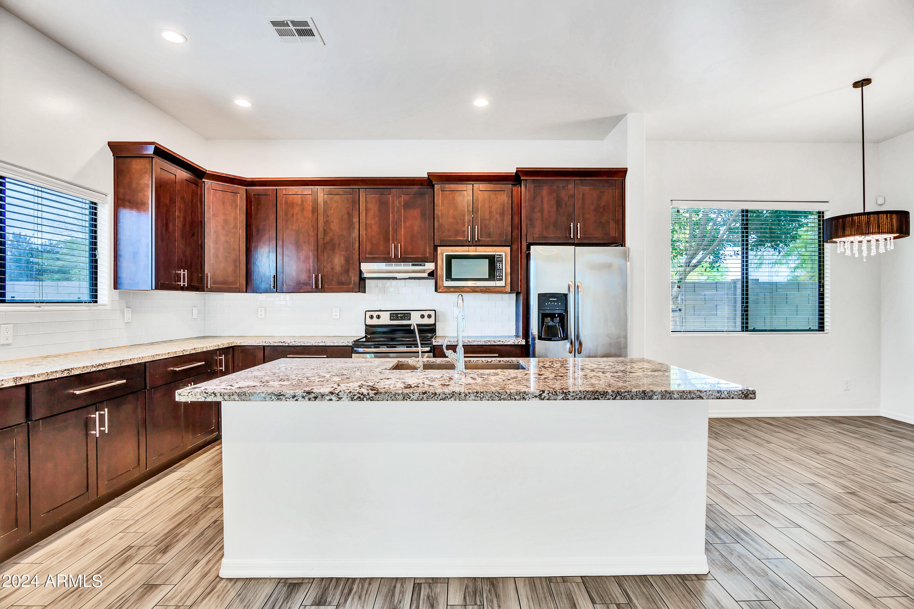 2842 E VILLA RITA Drive