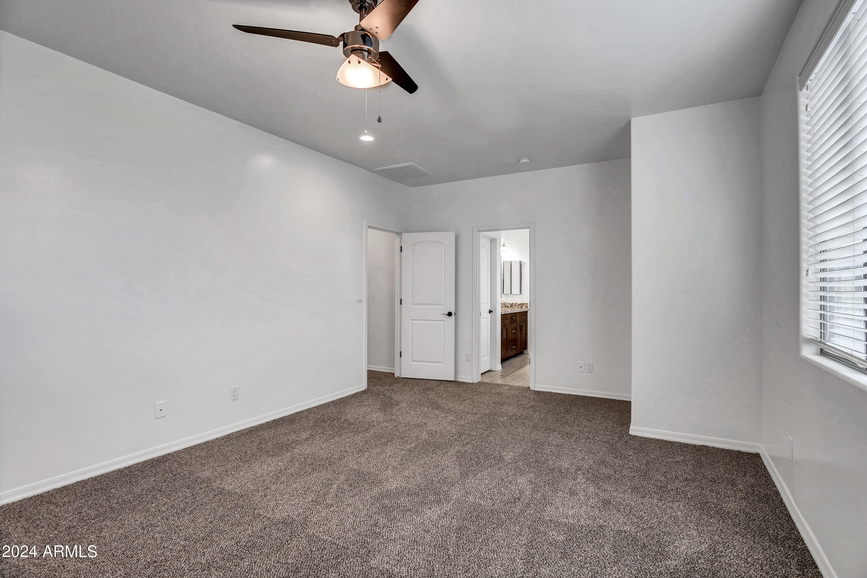 2842 E VILLA RITA Drive