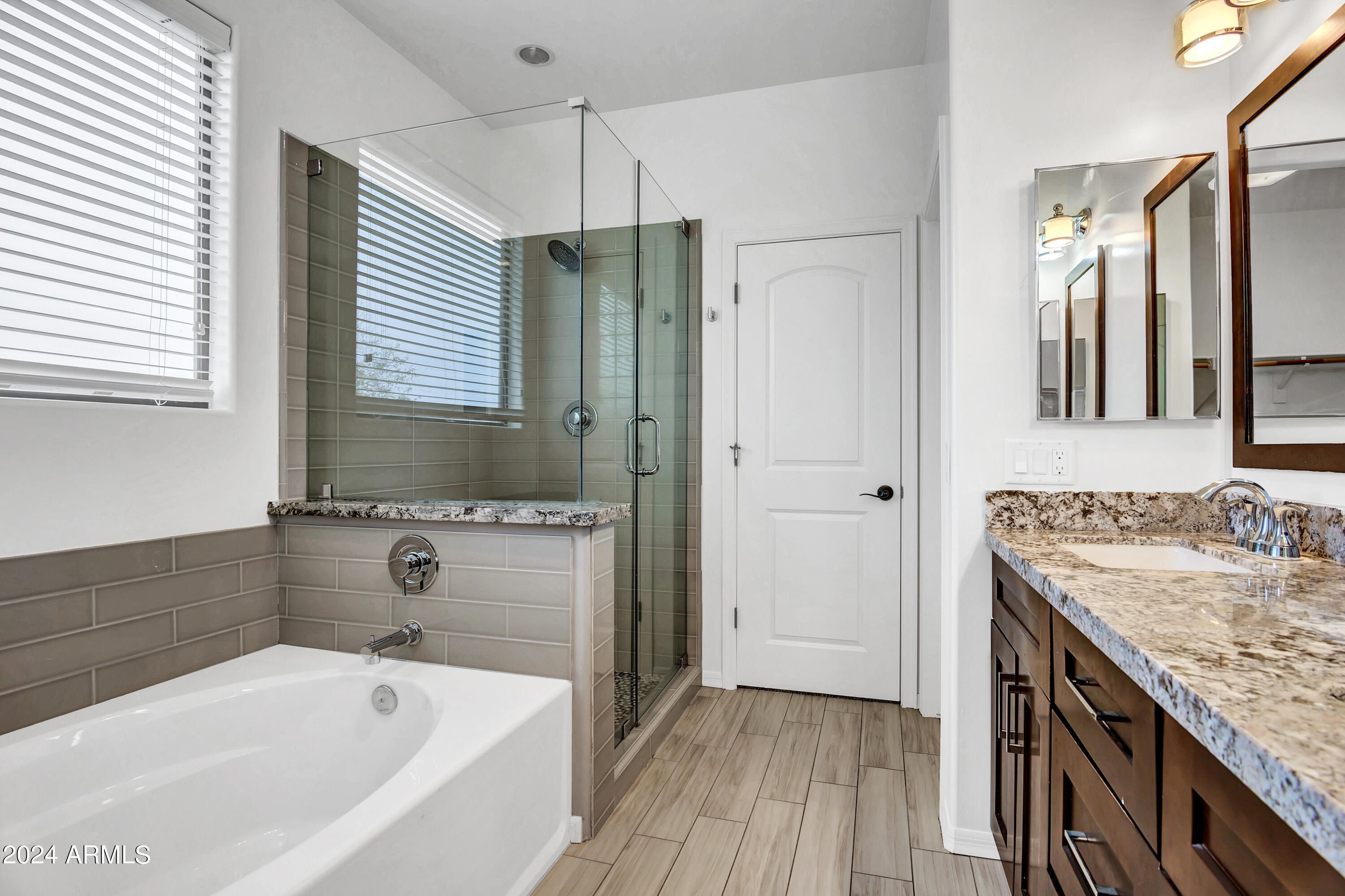 2842 E VILLA RITA Drive