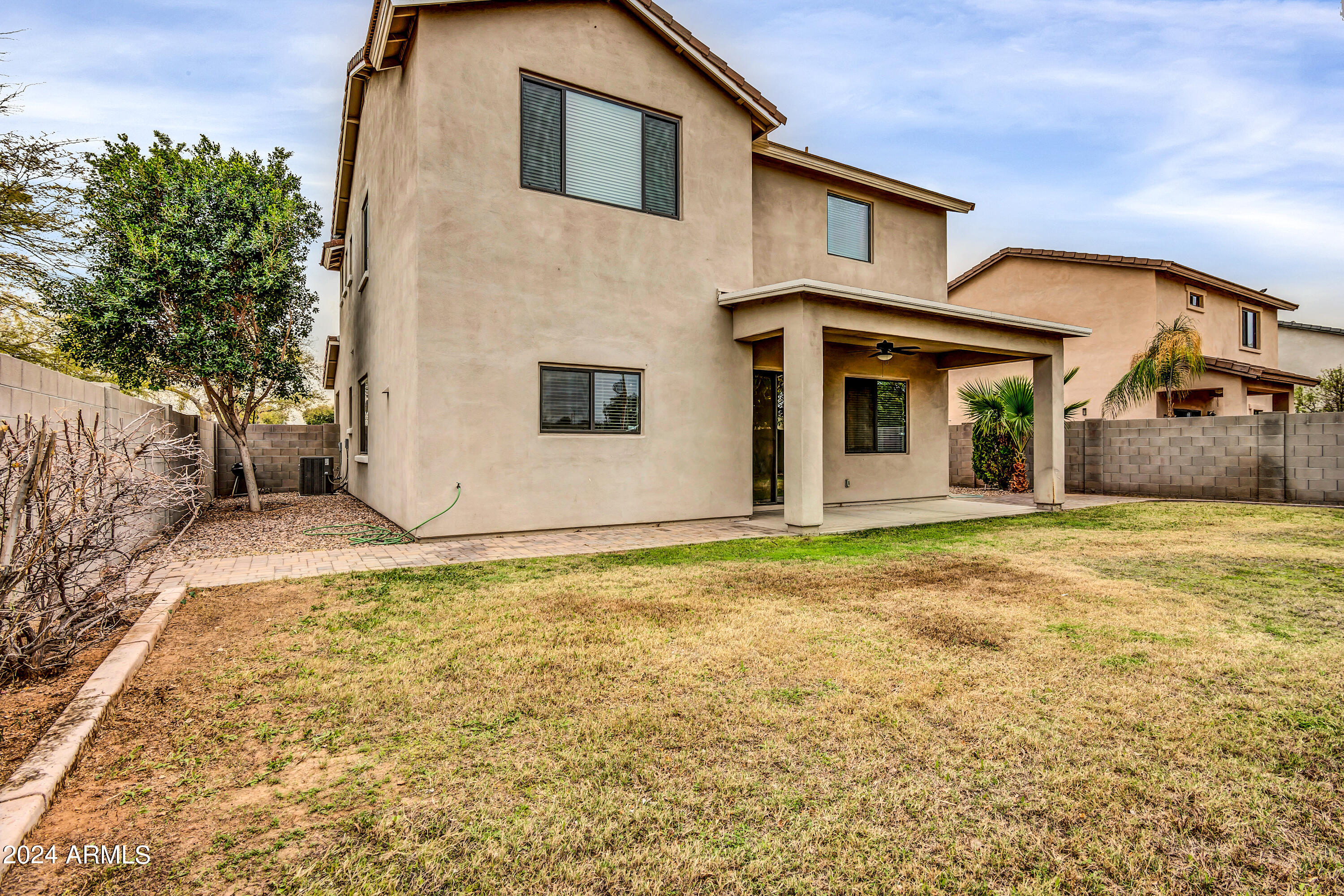 2842 E VILLA RITA Drive