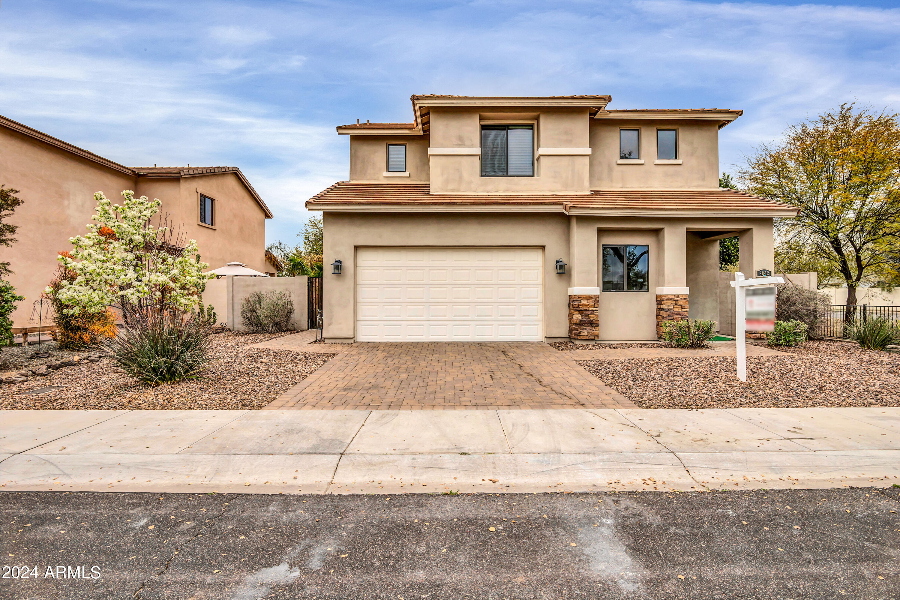 2842 E VILLA RITA Drive