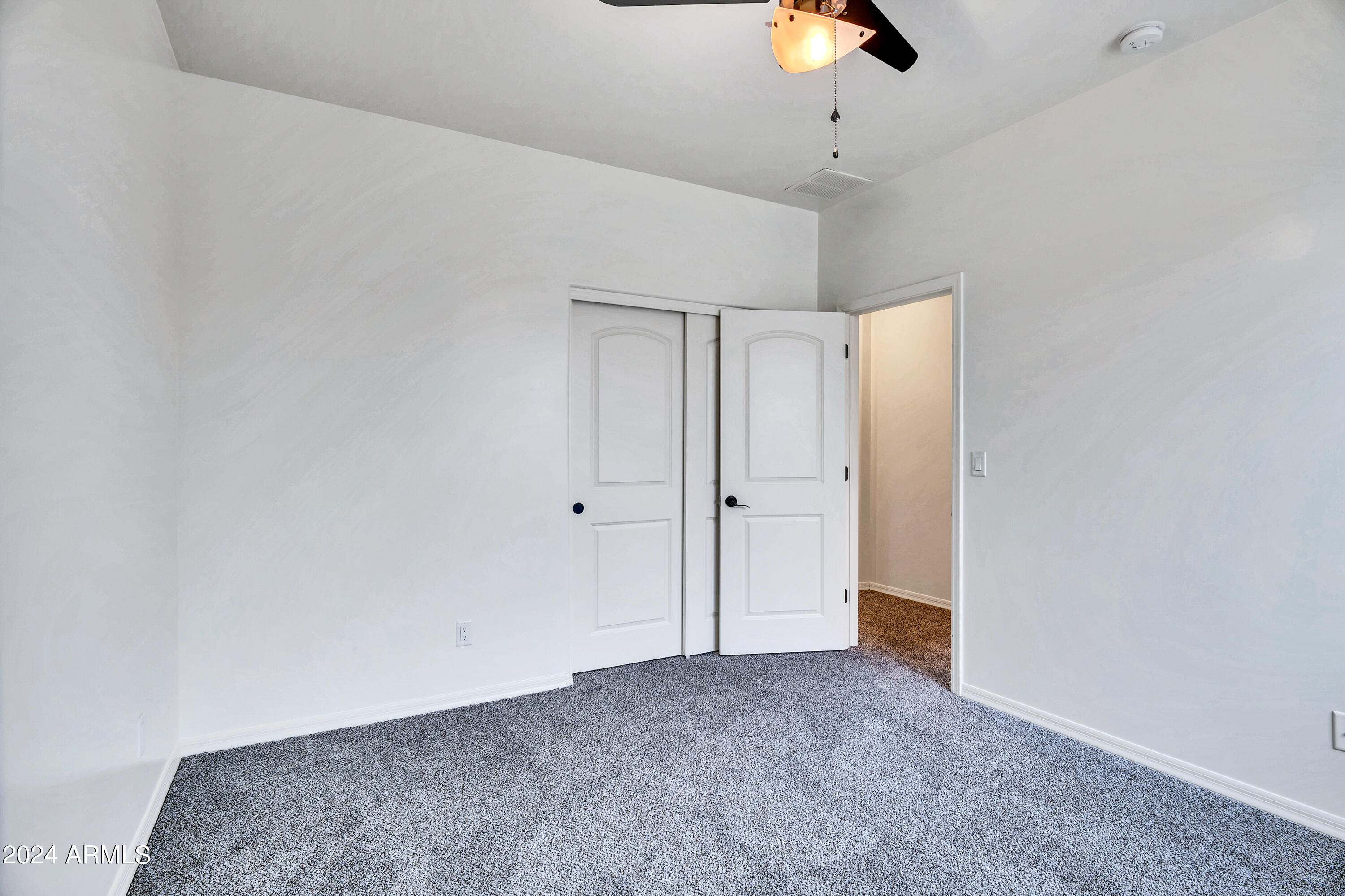 2842 E VILLA RITA Drive