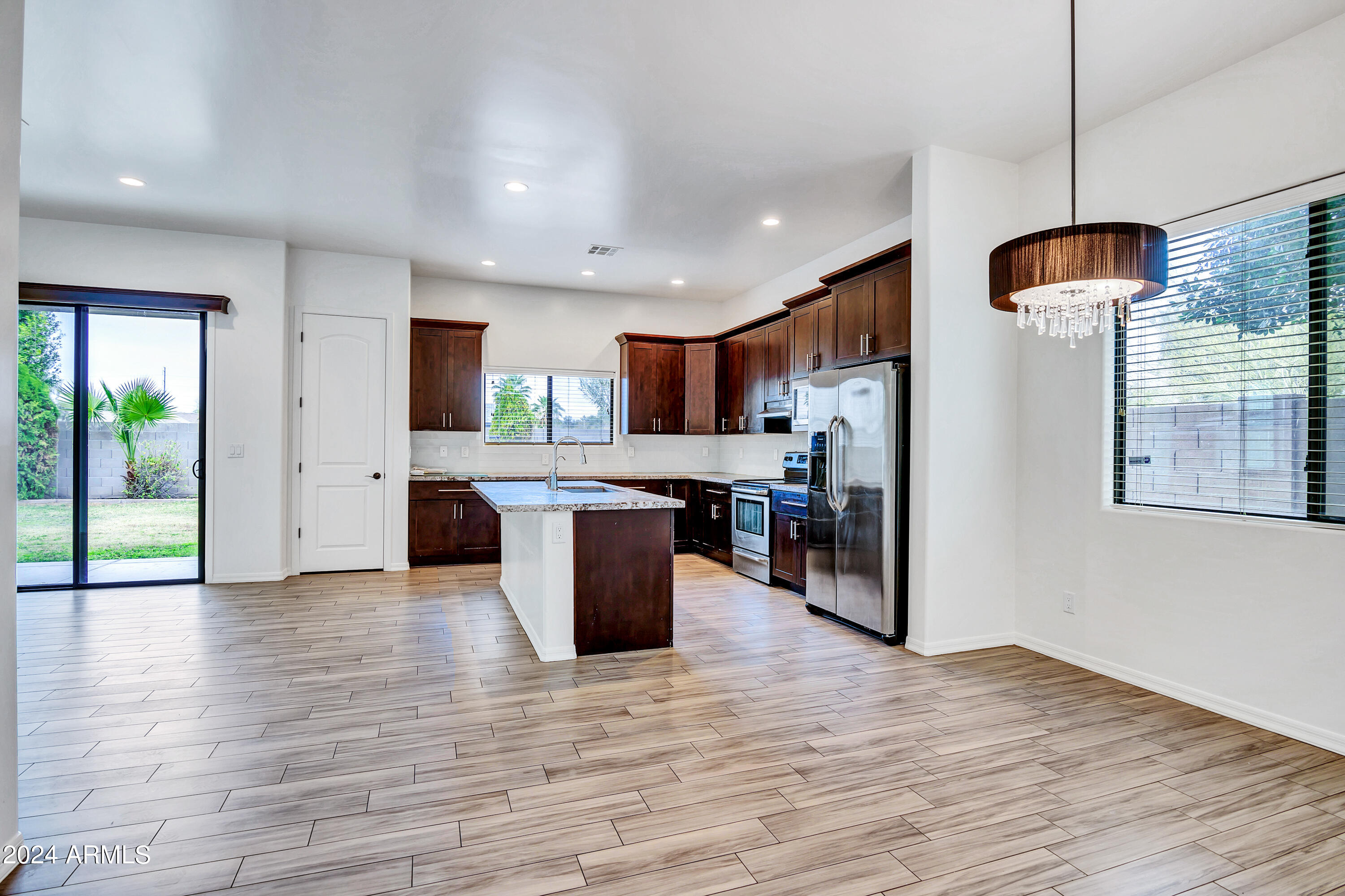 2842 E VILLA RITA Drive