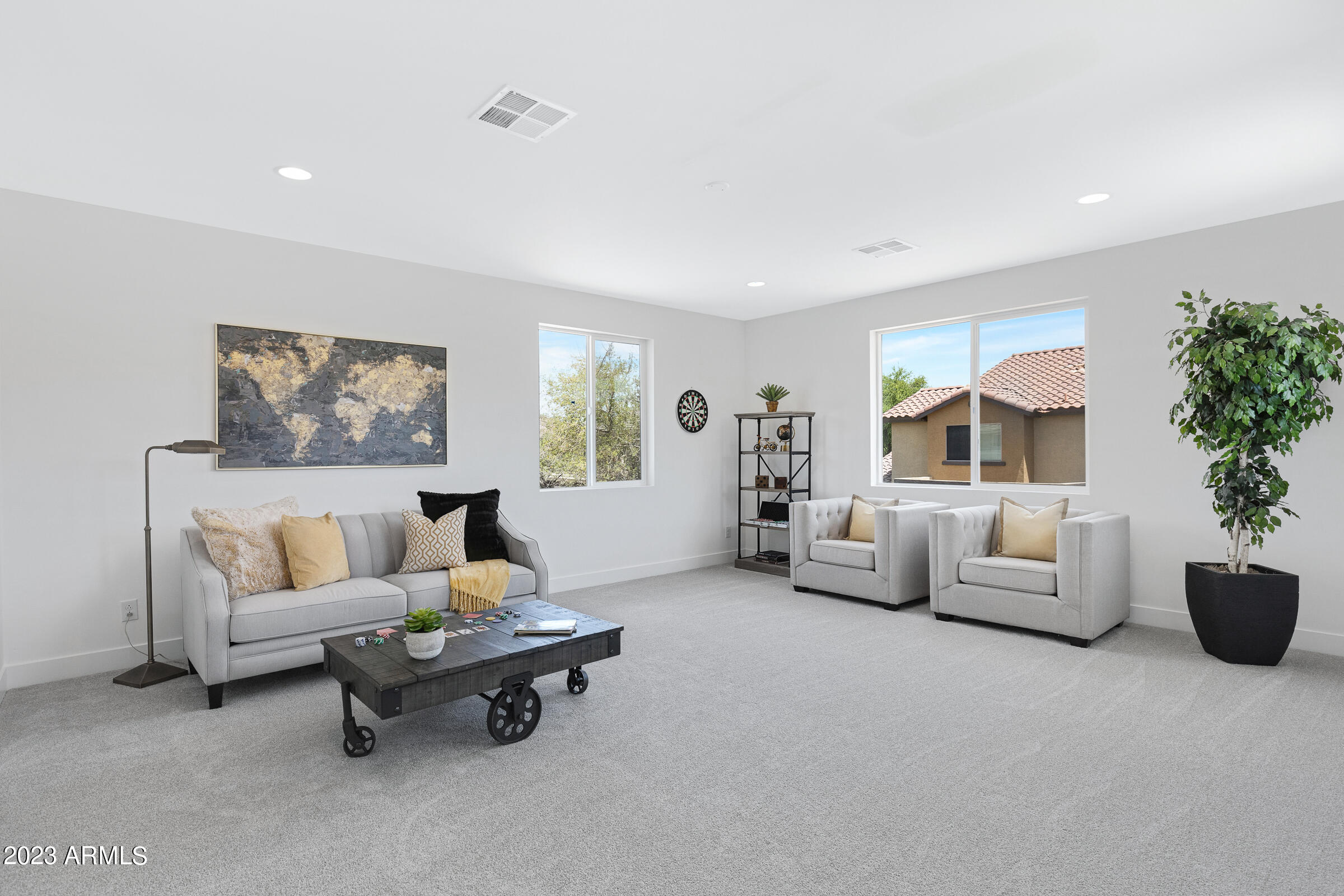 2895 S SANDSTONE Court