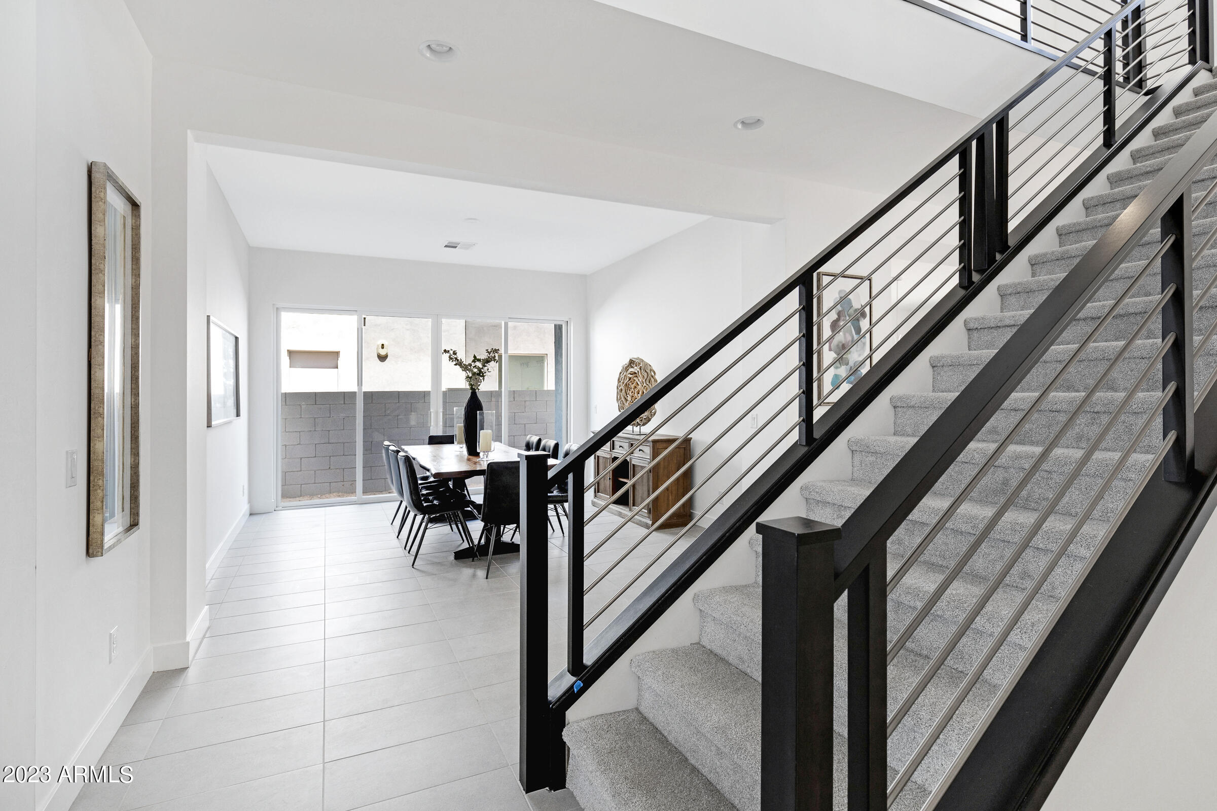 2895 S SANDSTONE Court