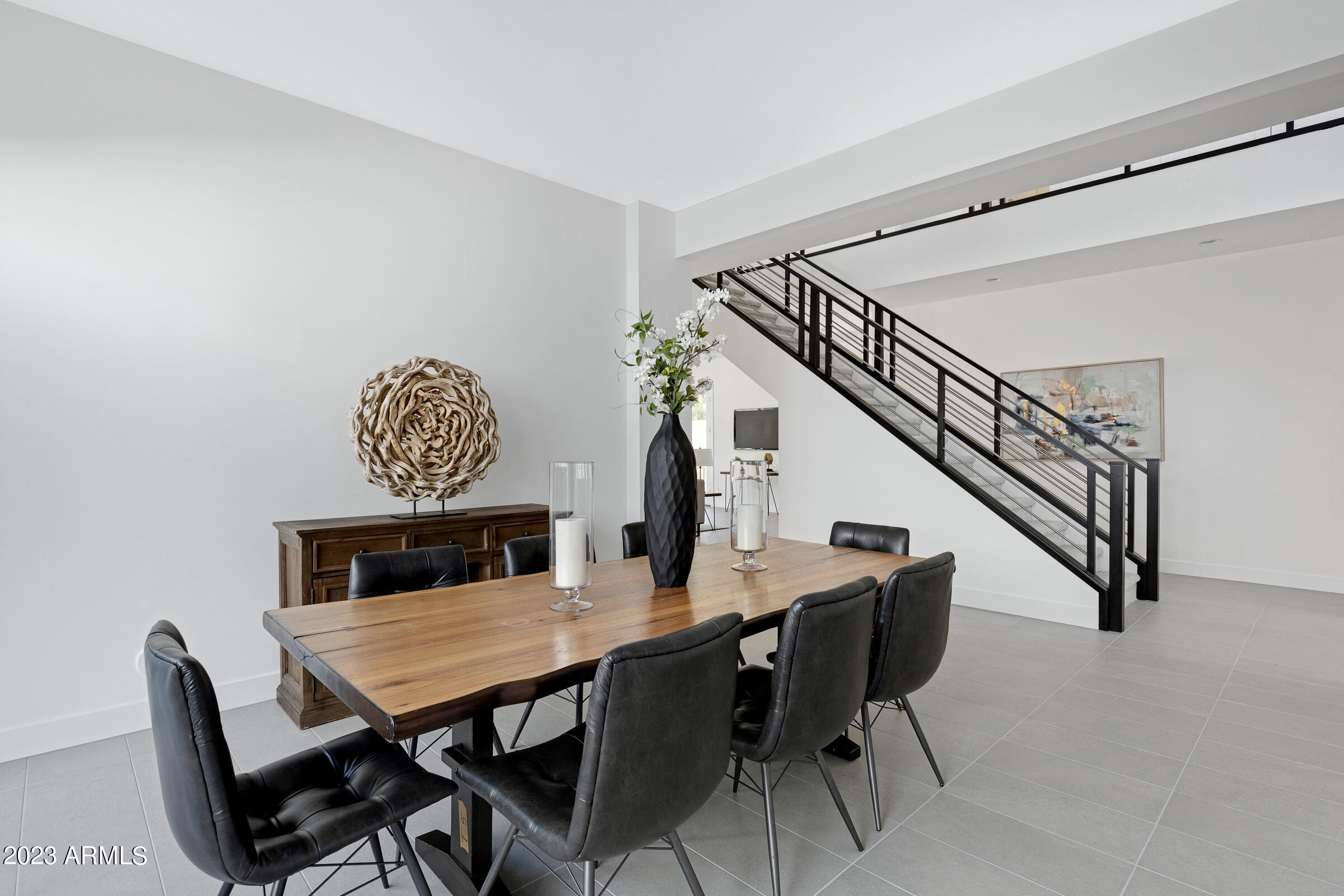 2895 S SANDSTONE Court