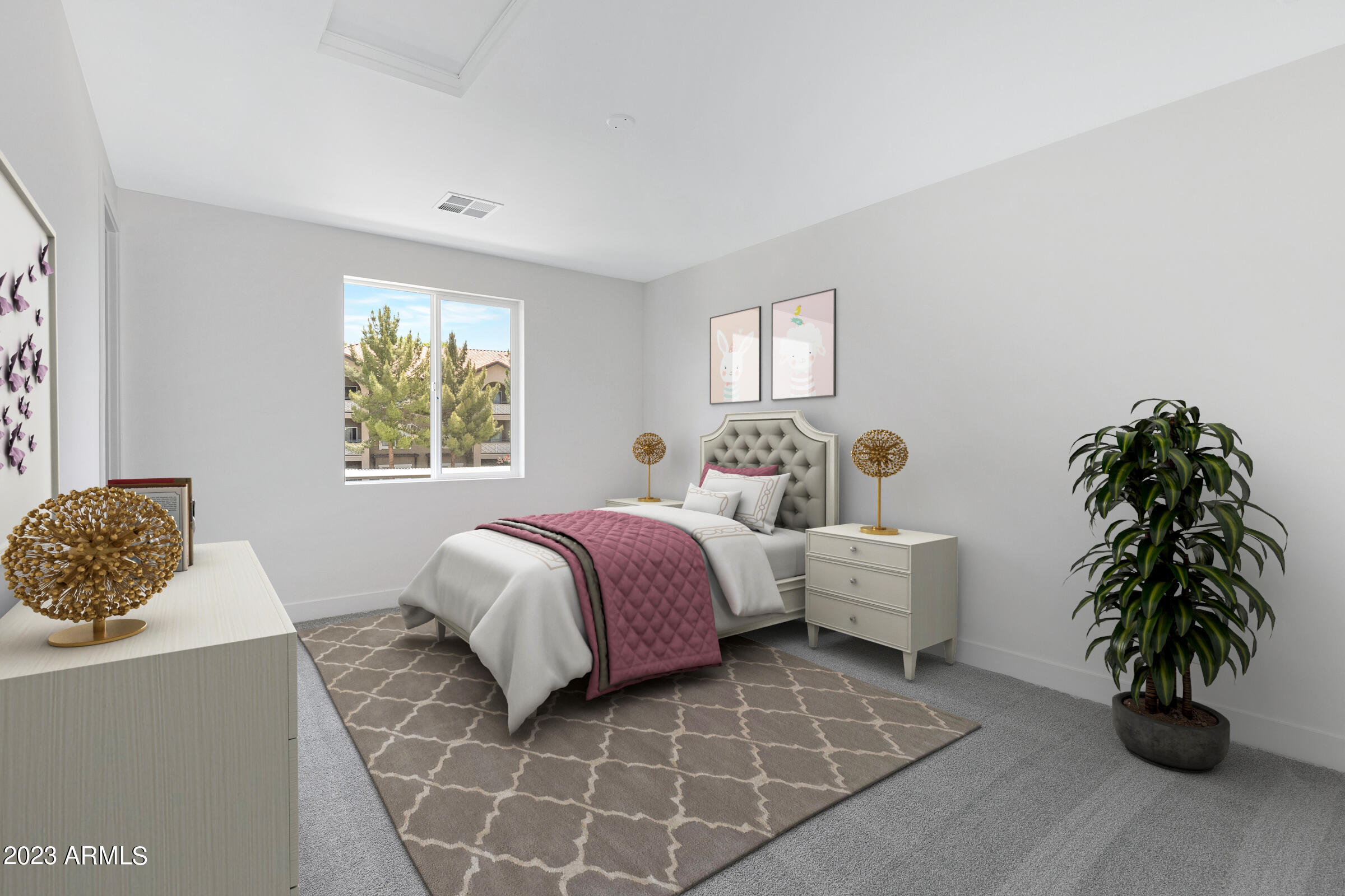 2895 S SANDSTONE Court