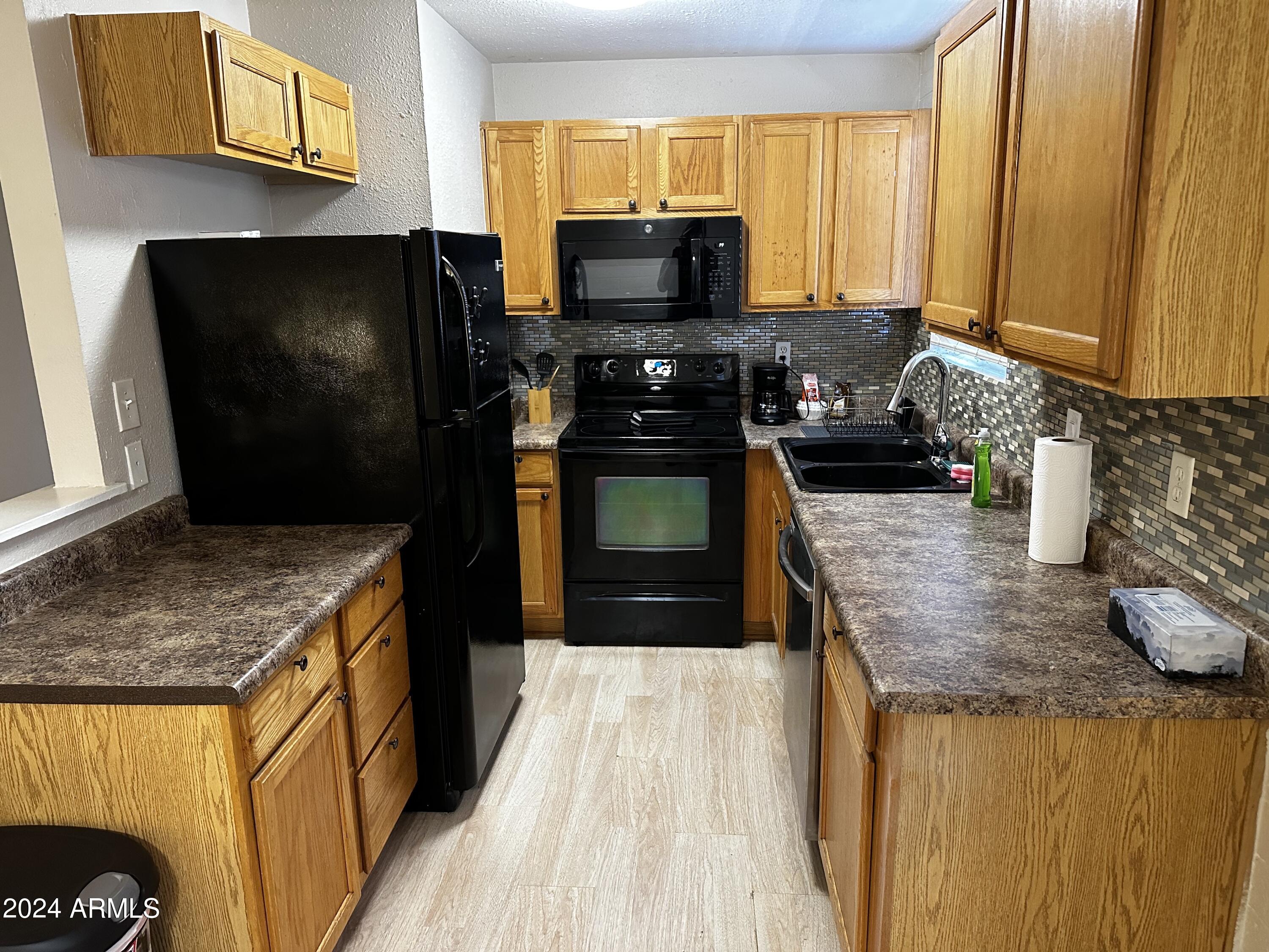 4401 N 12TH Street # 106