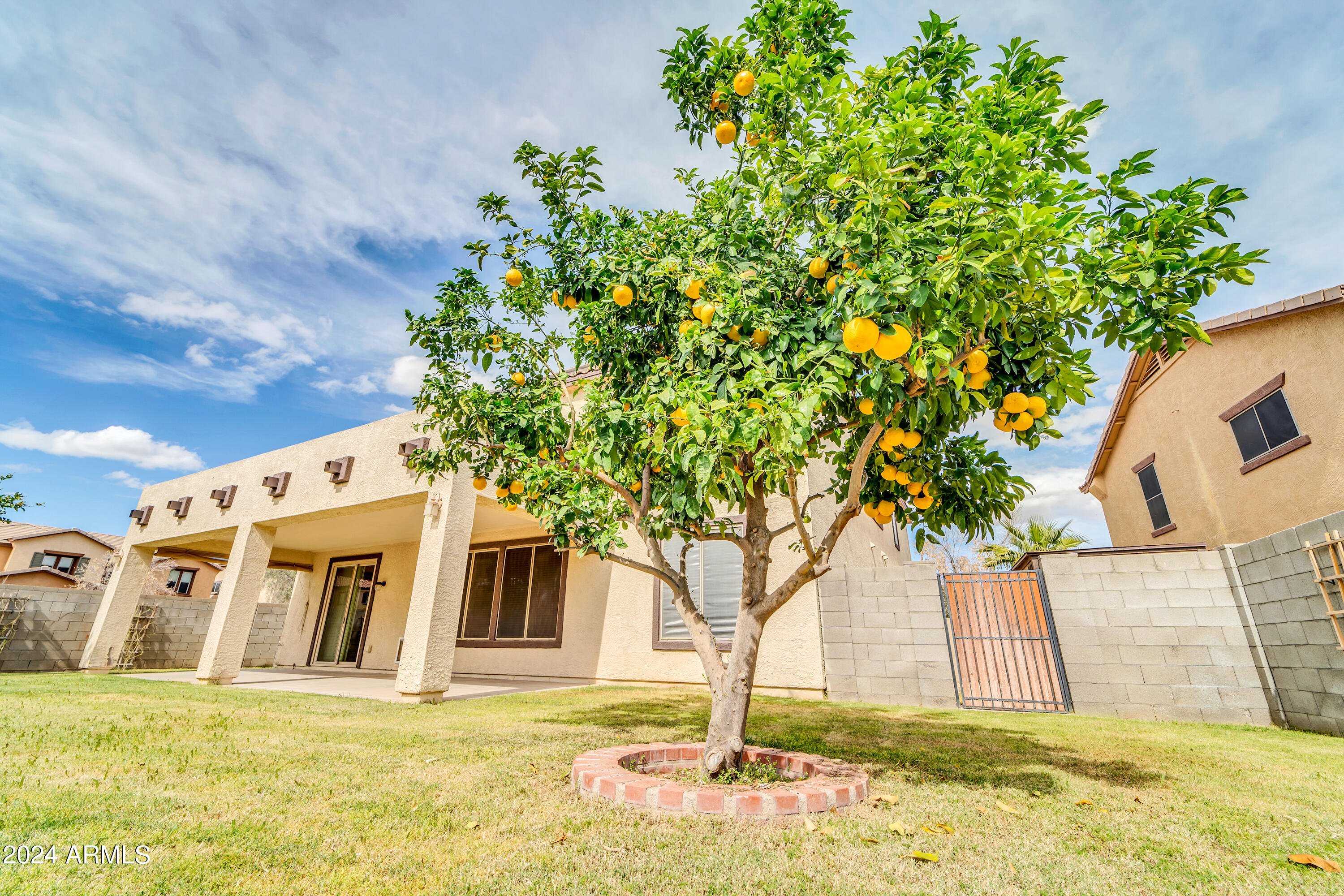 18479 W HAYDEN Drive