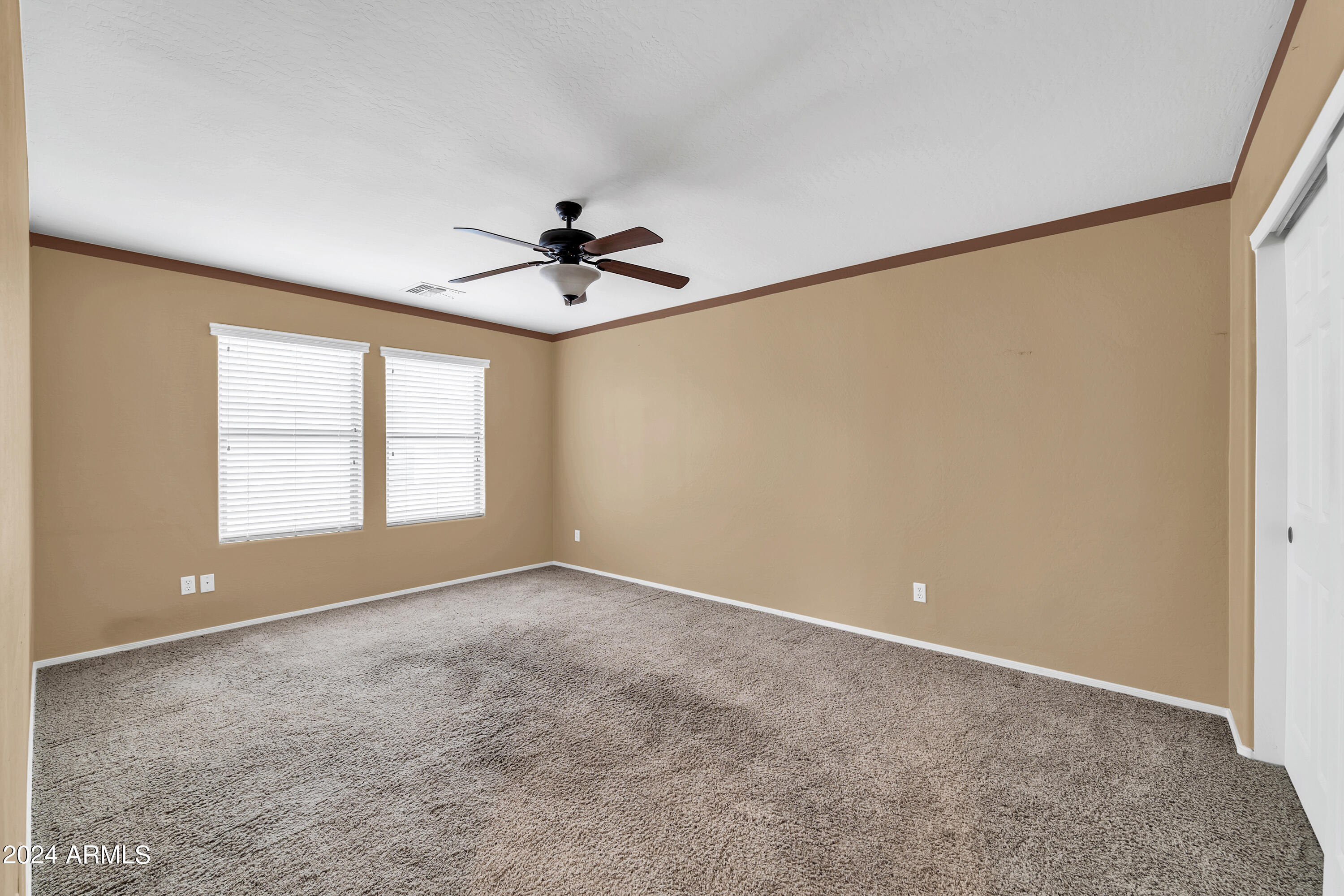 18479 W HAYDEN Drive