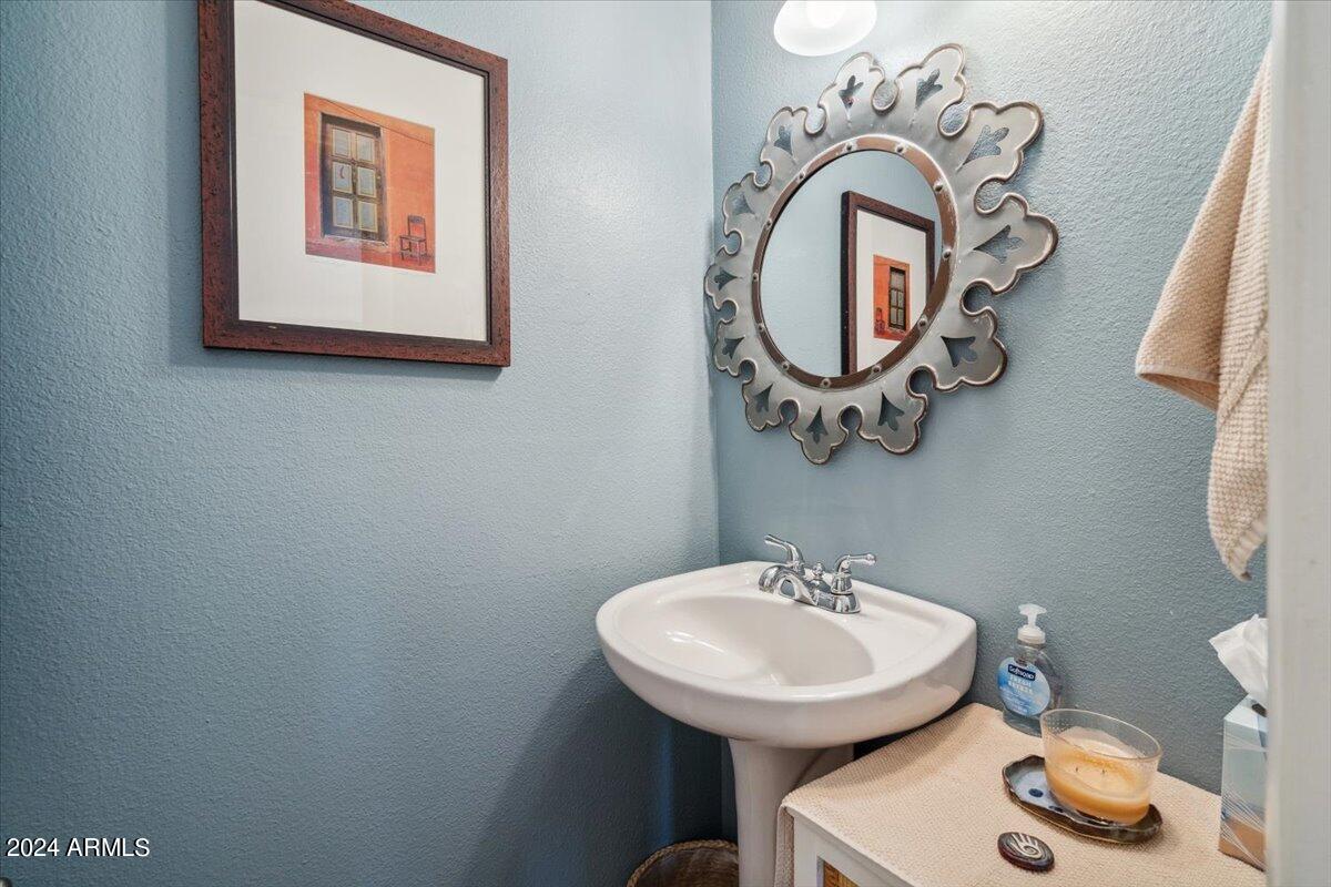 816 E NORTH Lane # 3