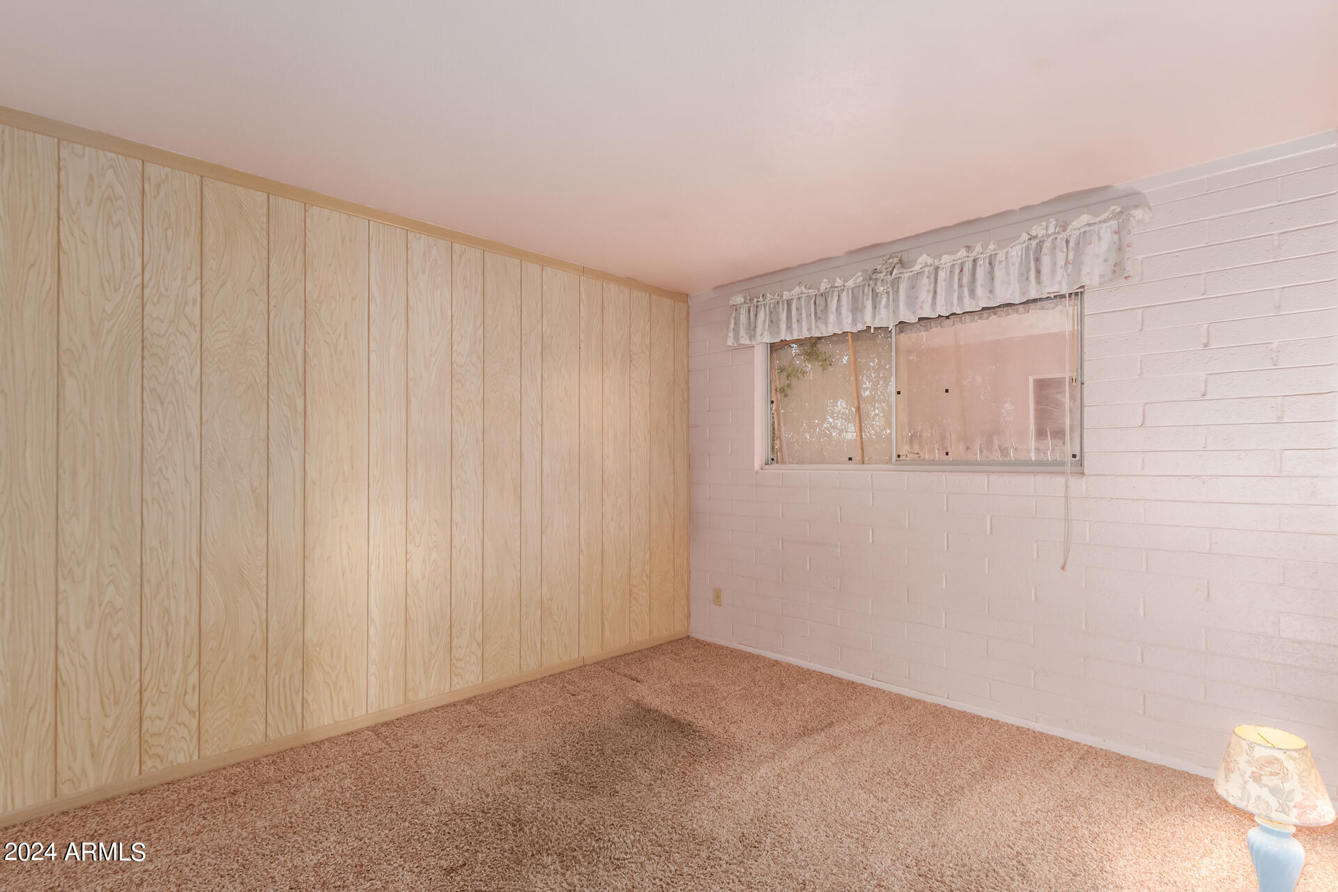 2223 W SUNNYSIDE Avenue