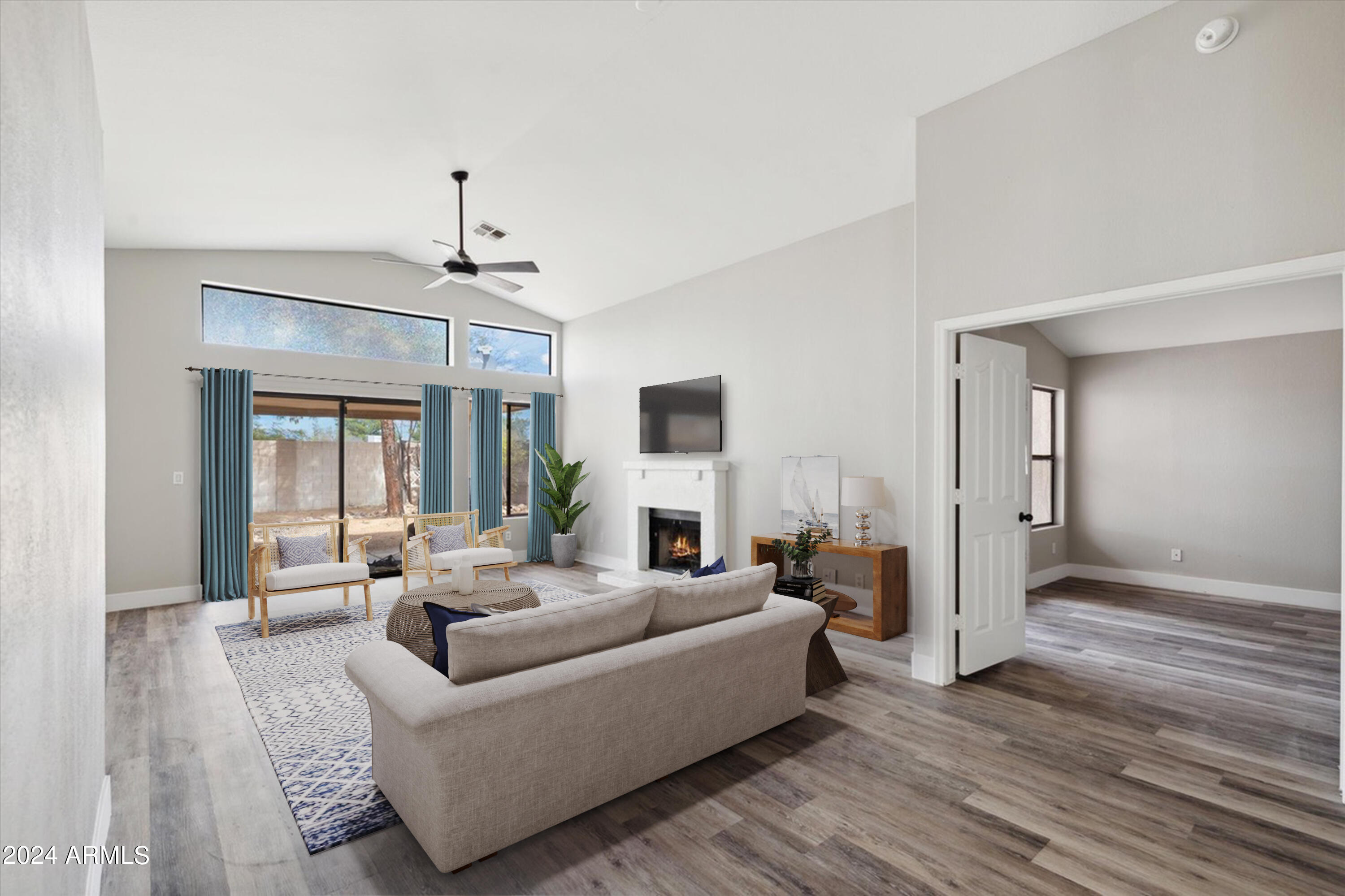 302 E VAUGHN Avenue