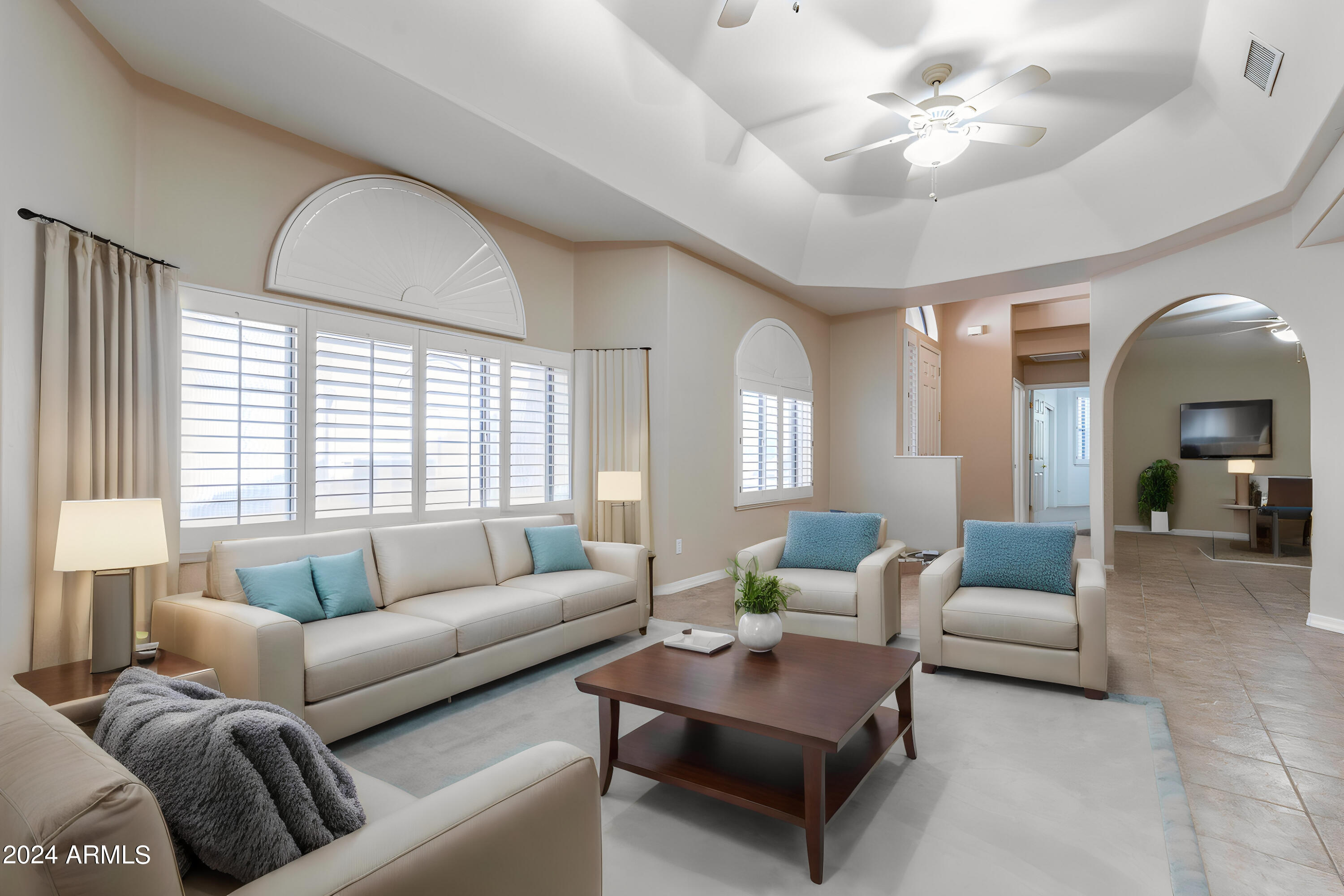 4202 E BROADWAY Road # 213