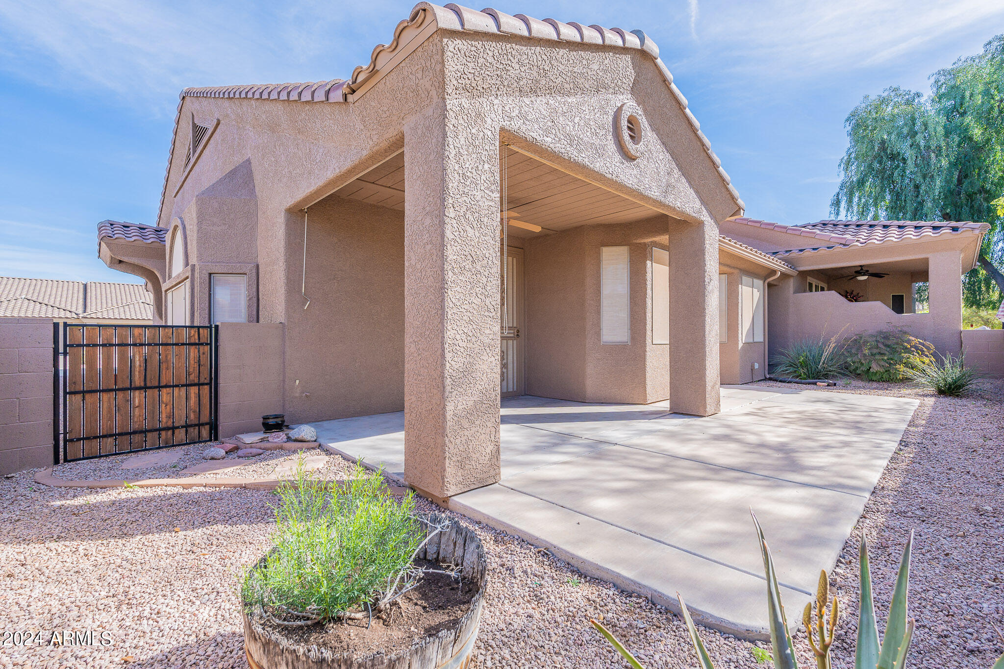 4202 E BROADWAY Road # 213