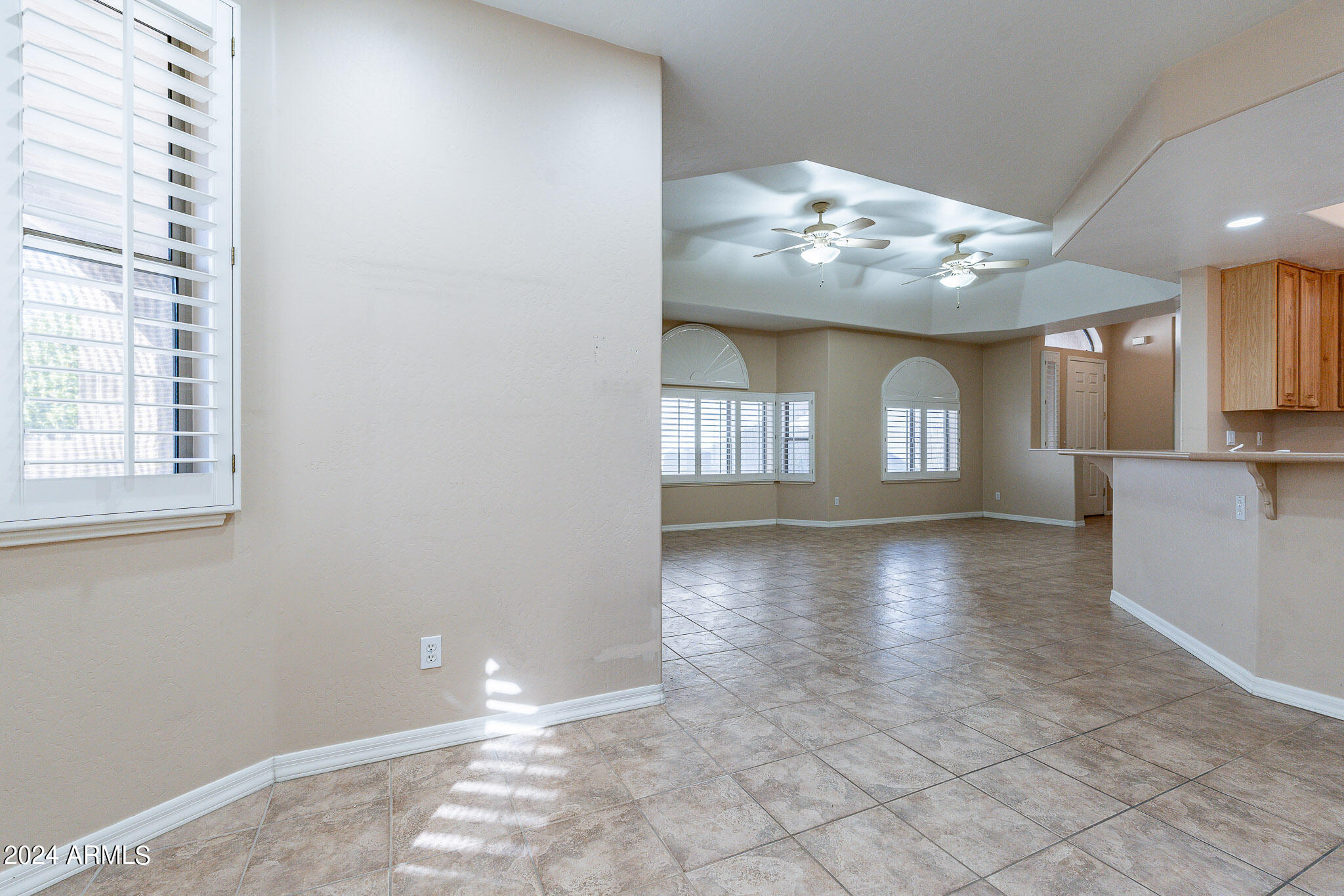 4202 E BROADWAY Road # 213