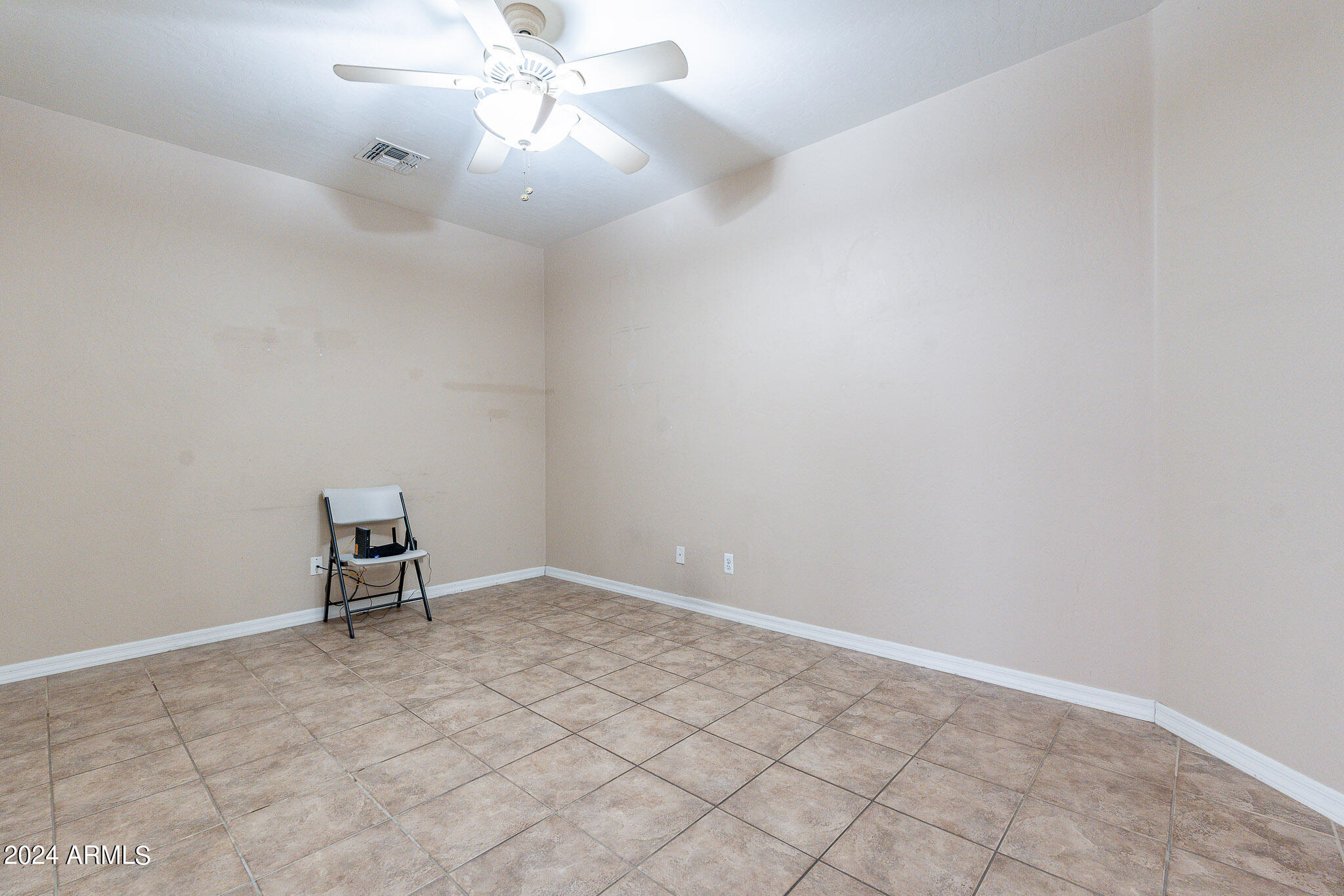 4202 E BROADWAY Road # 213