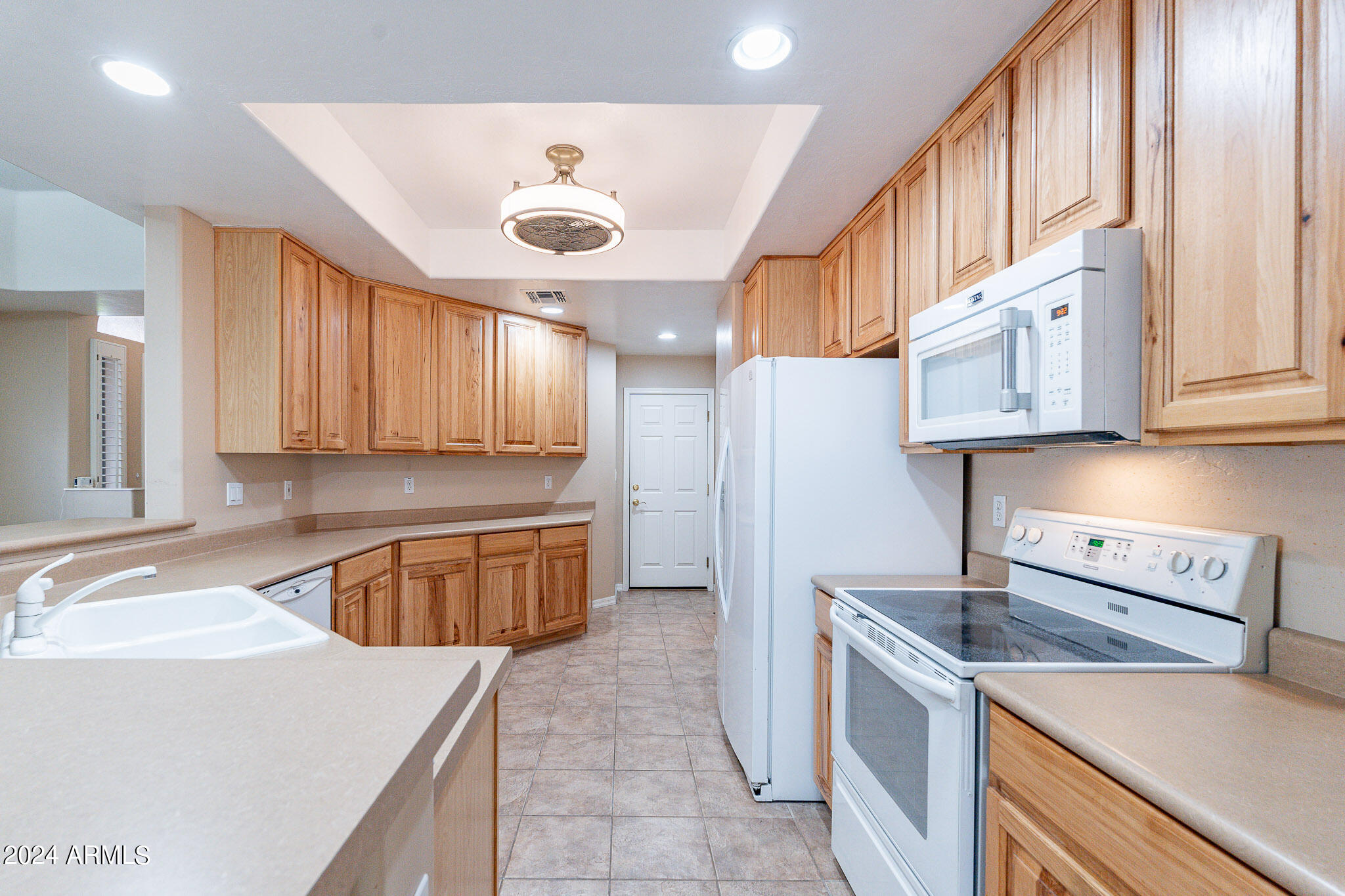 4202 E BROADWAY Road # 213