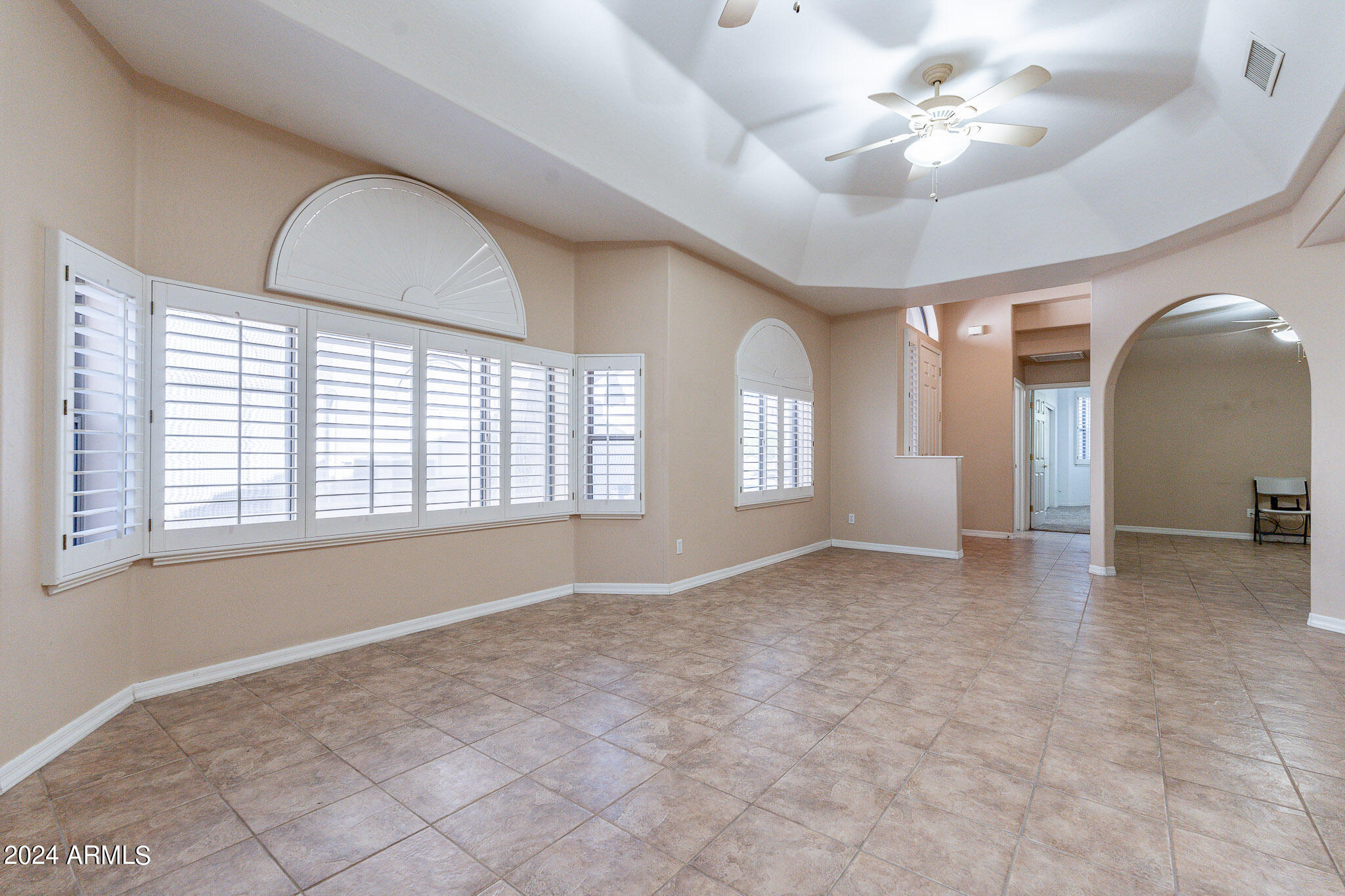 4202 E BROADWAY Road # 213