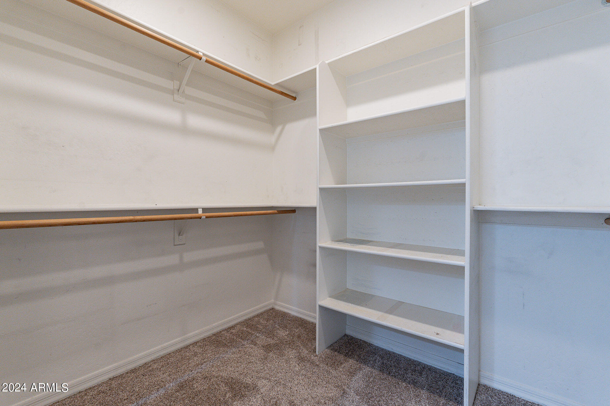 4202 E BROADWAY Road # 213