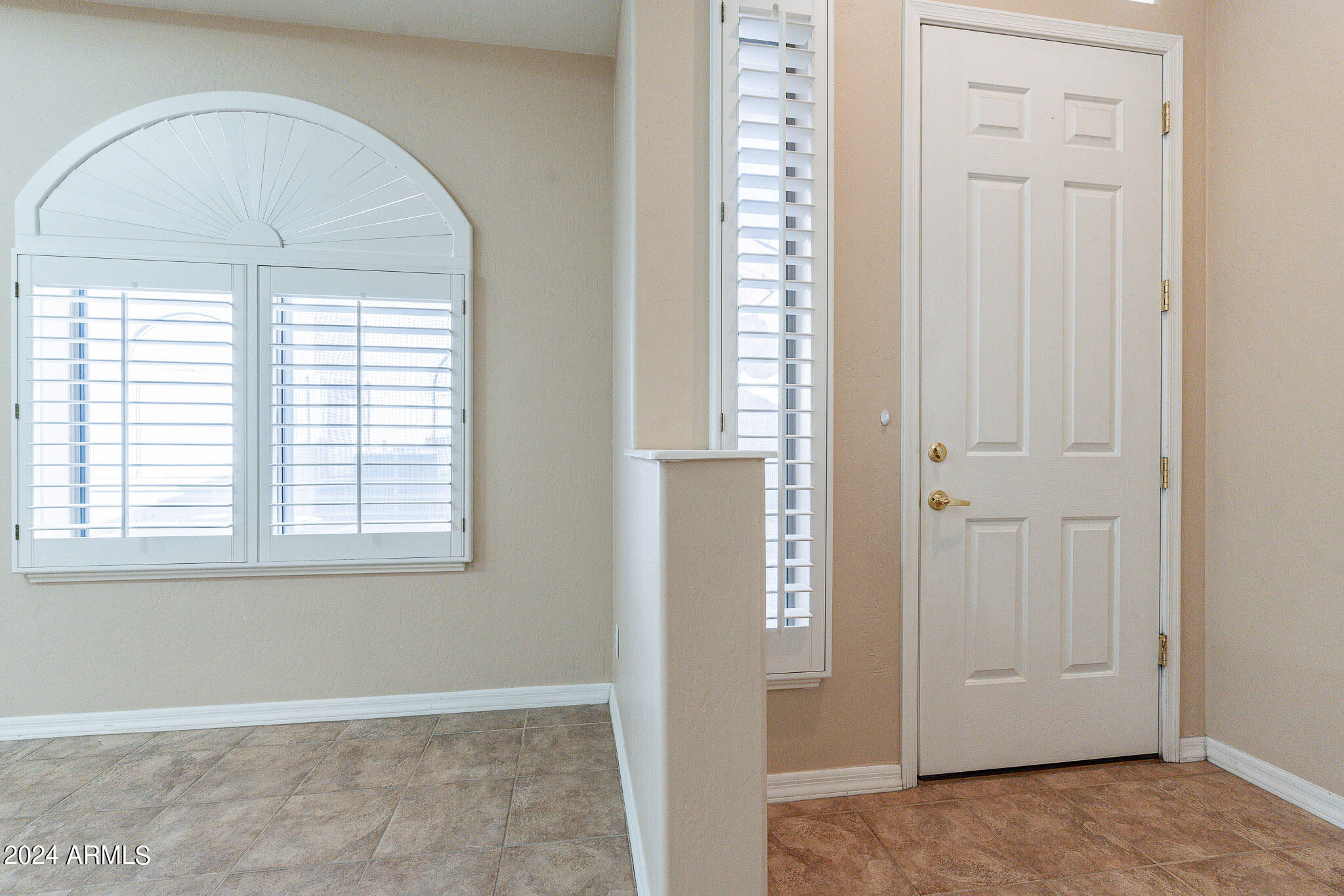 4202 E BROADWAY Road # 213