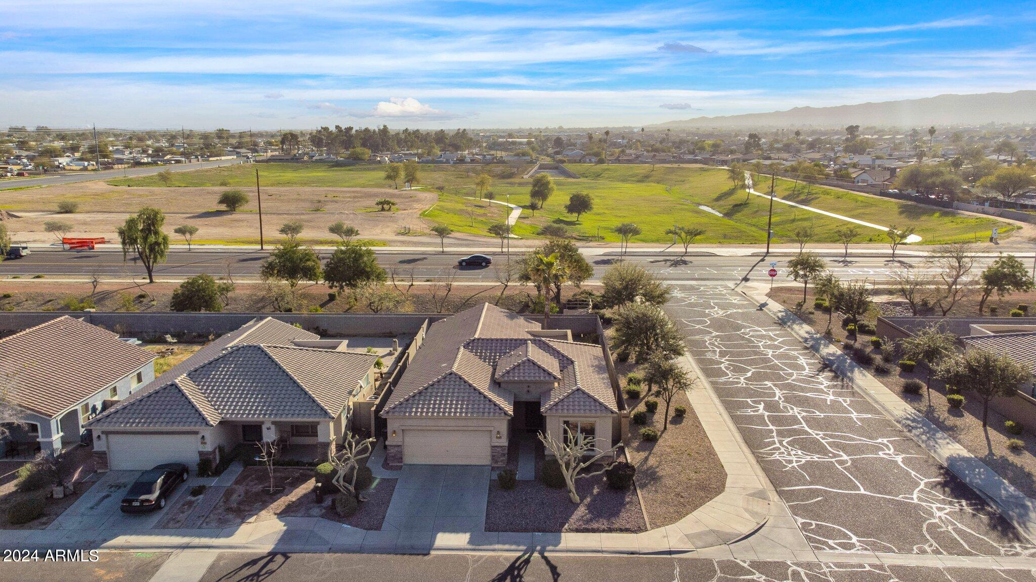 6119 S 43RD Drive