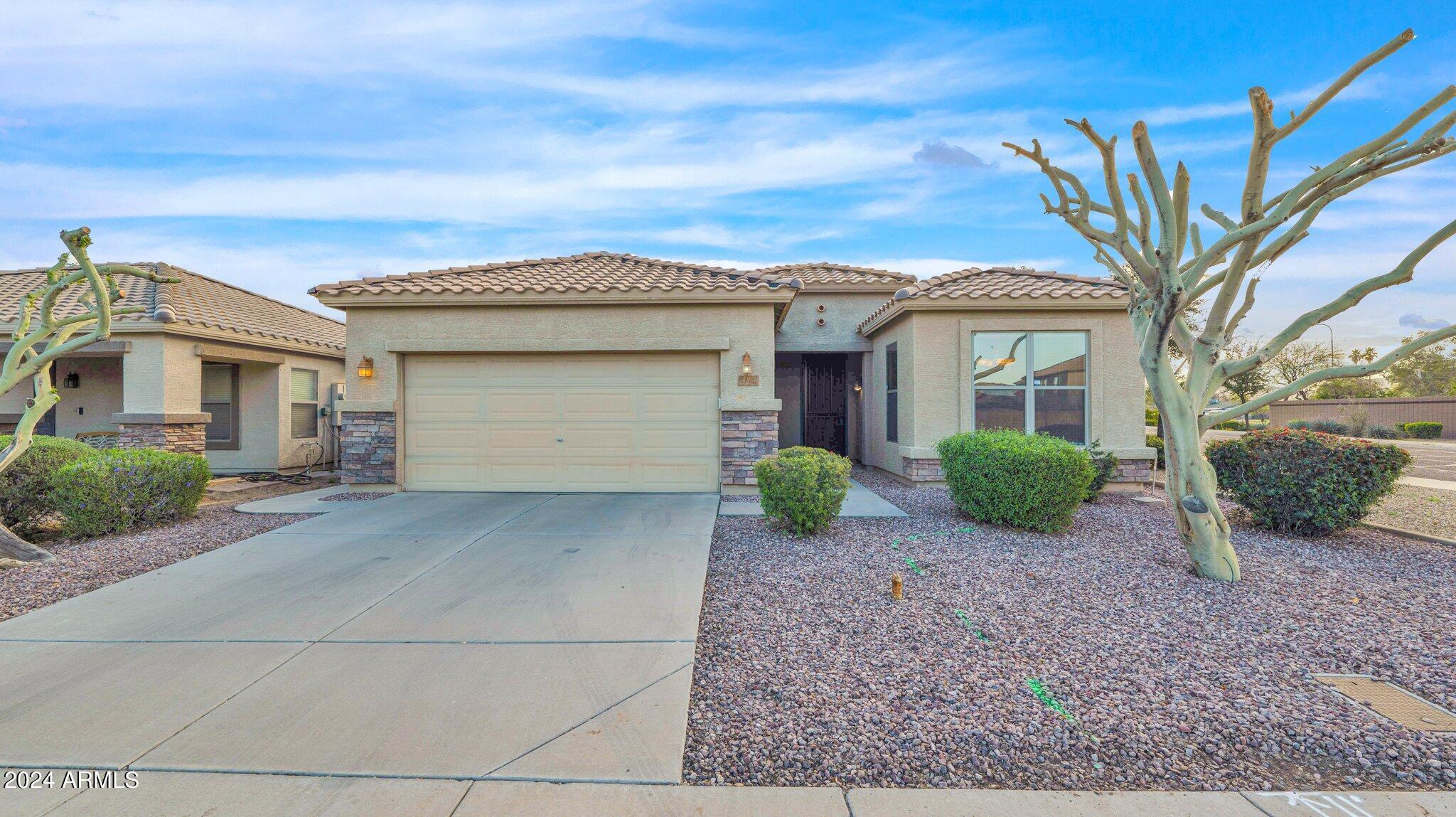 6119 S 43RD Drive