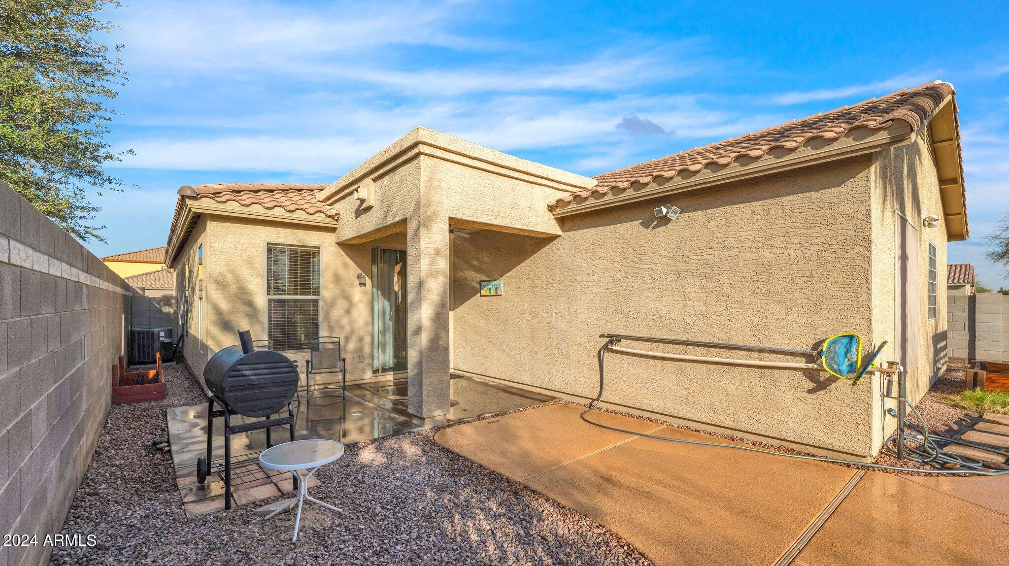 6119 S 43RD Drive