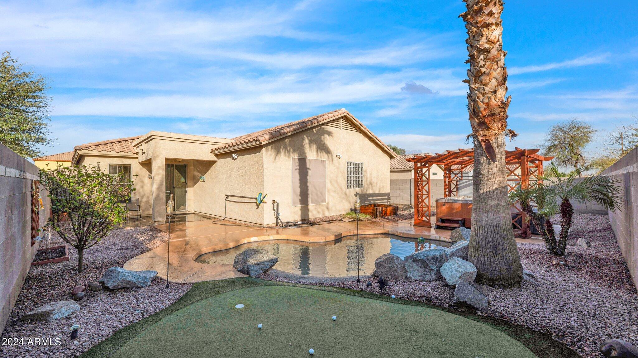 6119 S 43RD Drive