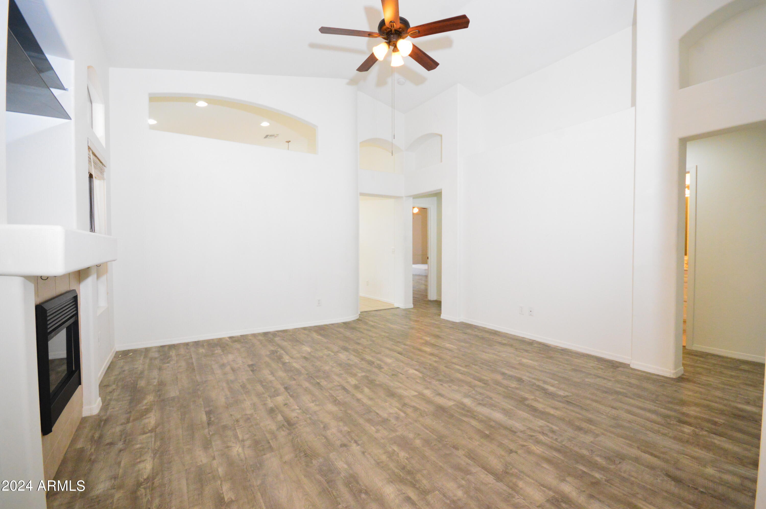 523 S Abbey --